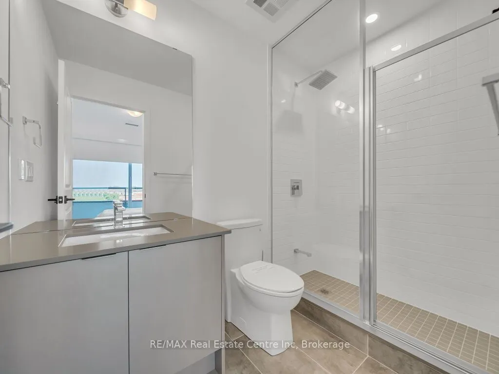 2485 TAUNTON Road, #427