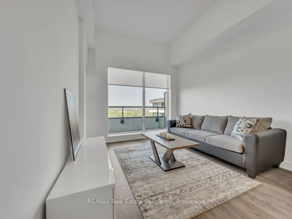 2485 TAUNTON Road, #427