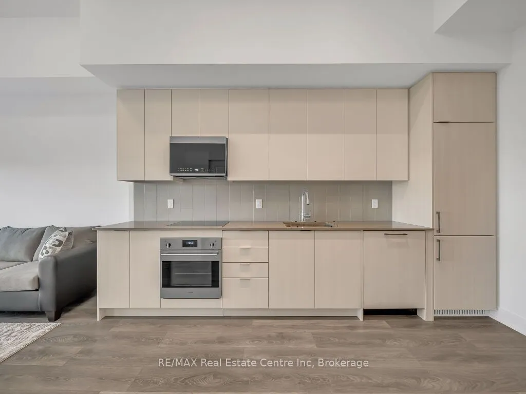 2485 TAUNTON Road, #427