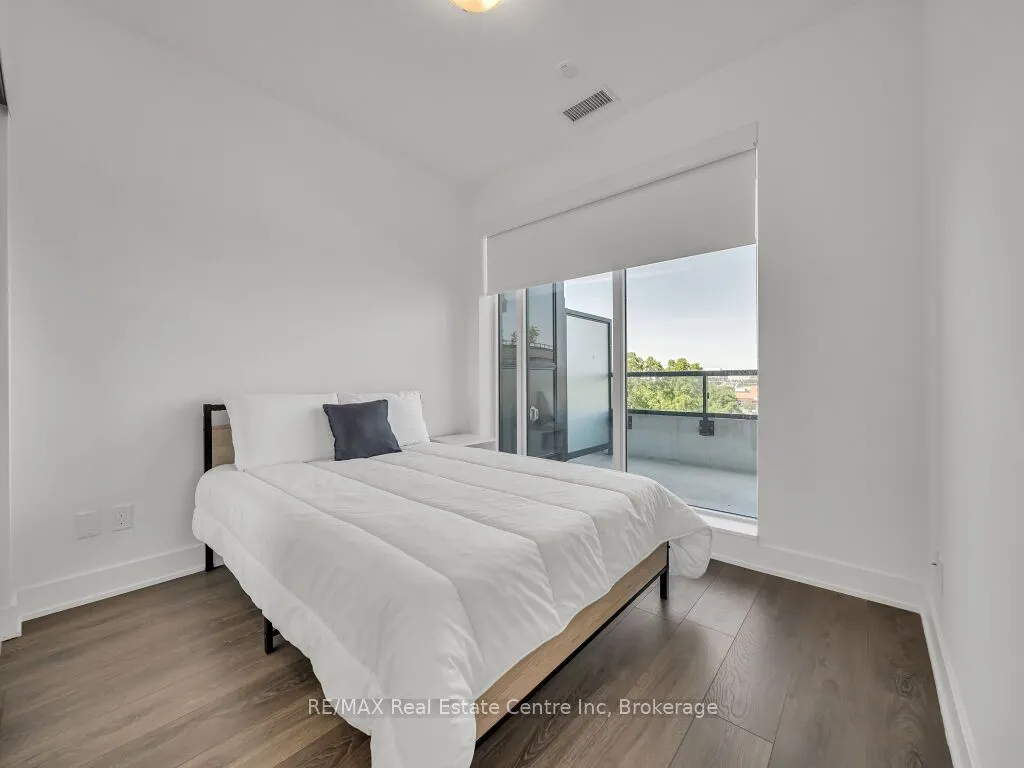 2485 TAUNTON Road, #427