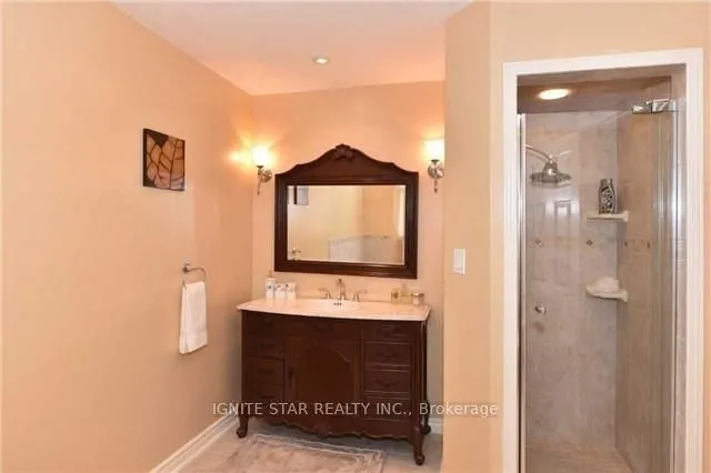 1570 Prince John Circle