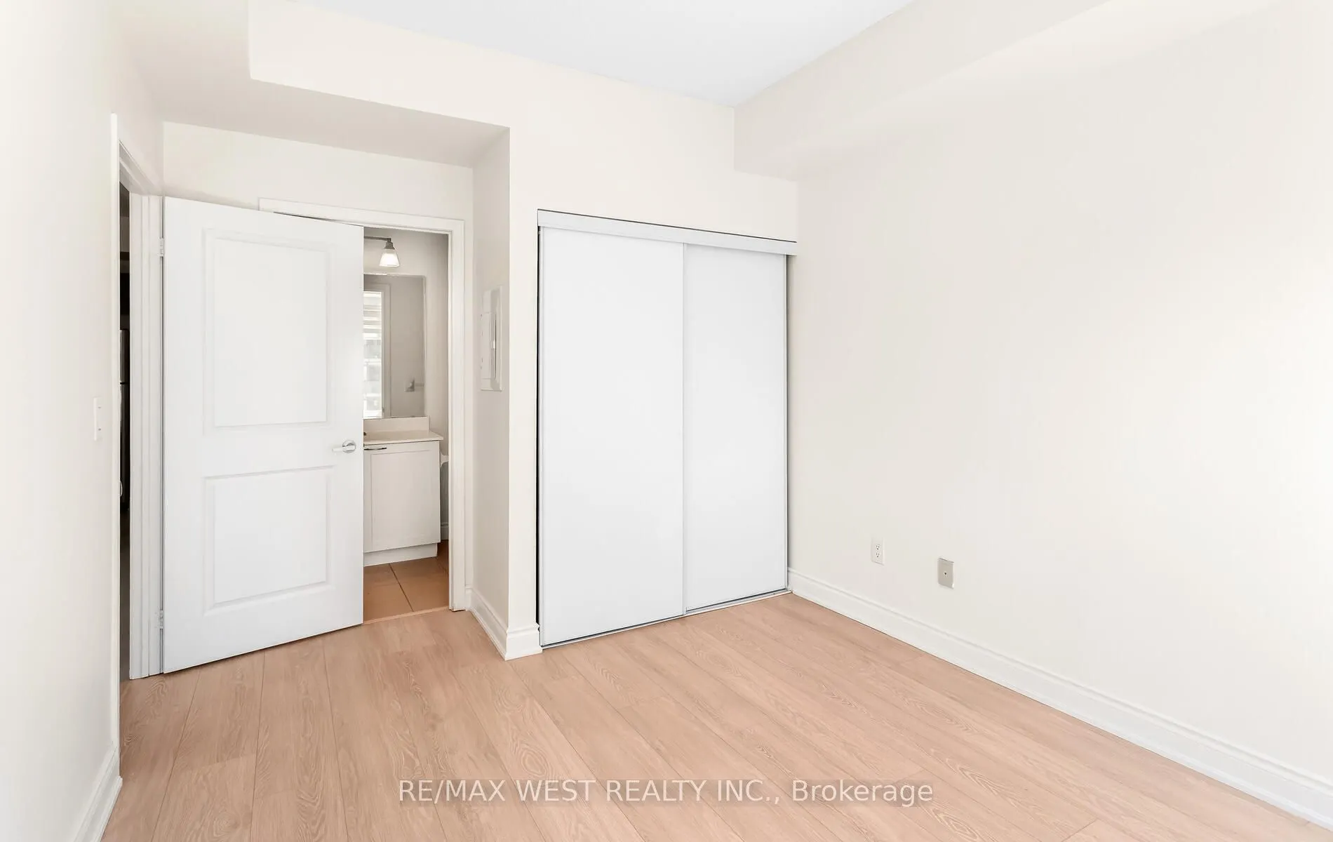 385 Prince Of Wales Drive, #1709