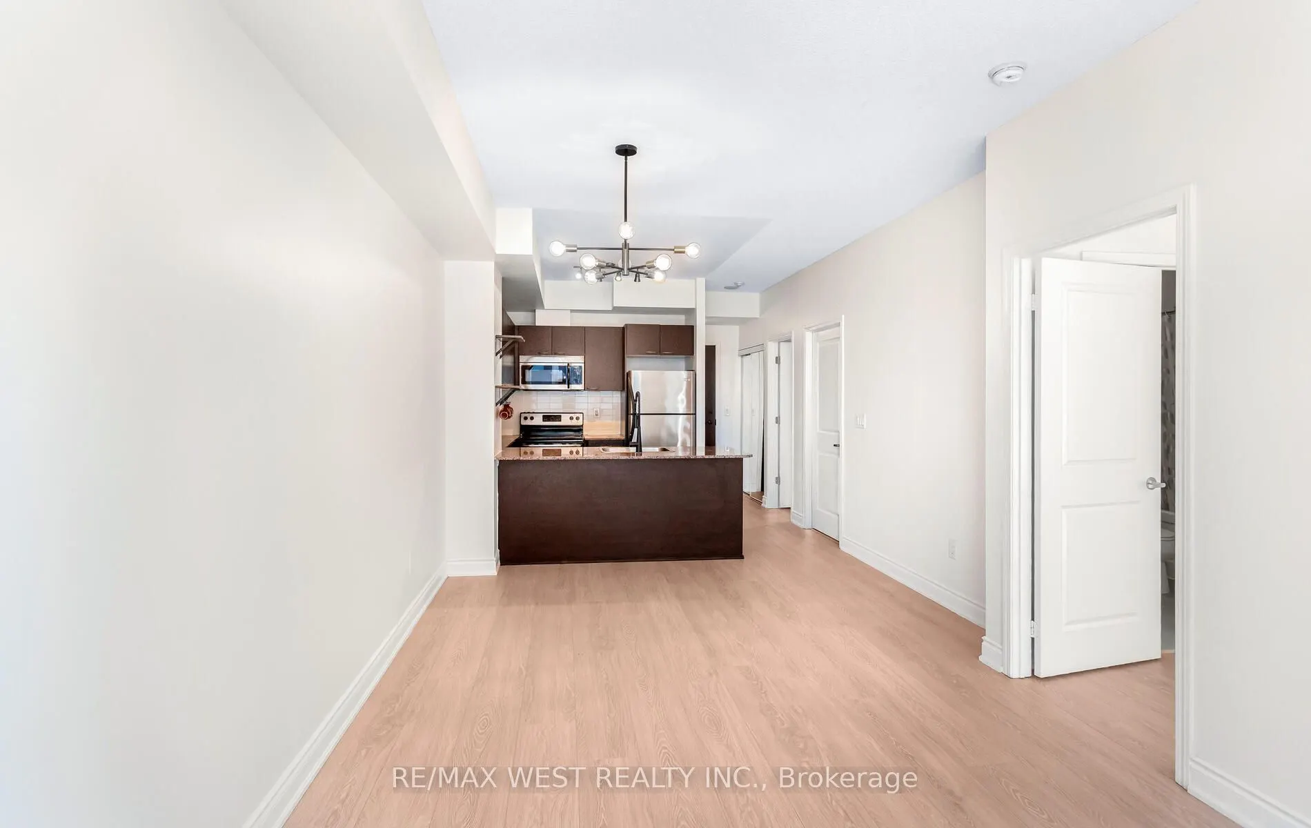 385 Prince Of Wales Drive, #1709