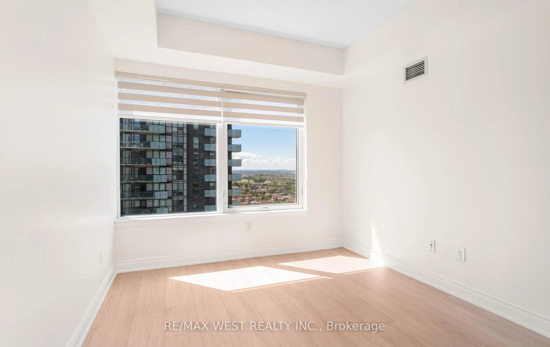 385 Prince Of Wales Drive, #1709