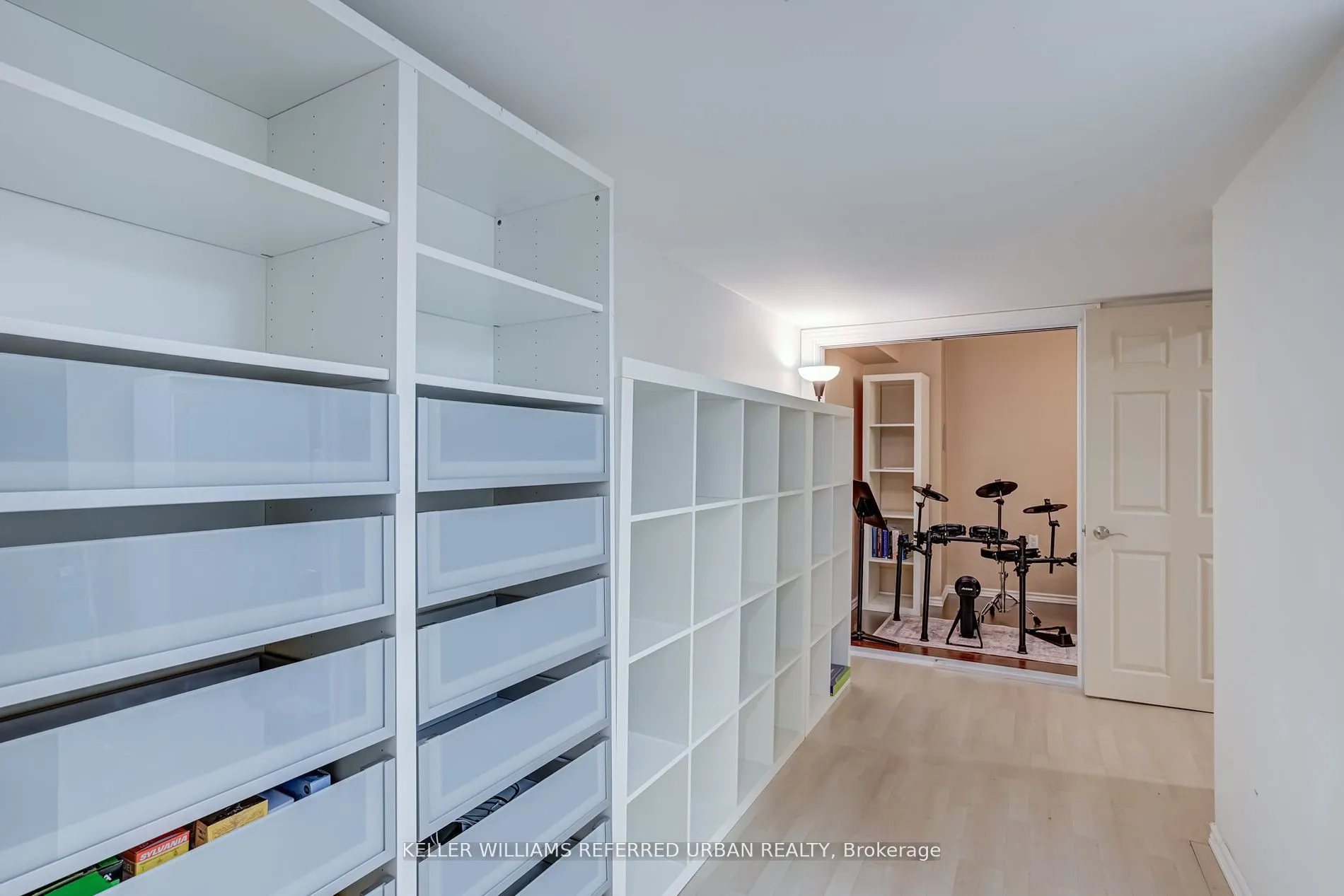 26 Foxmeadow Road