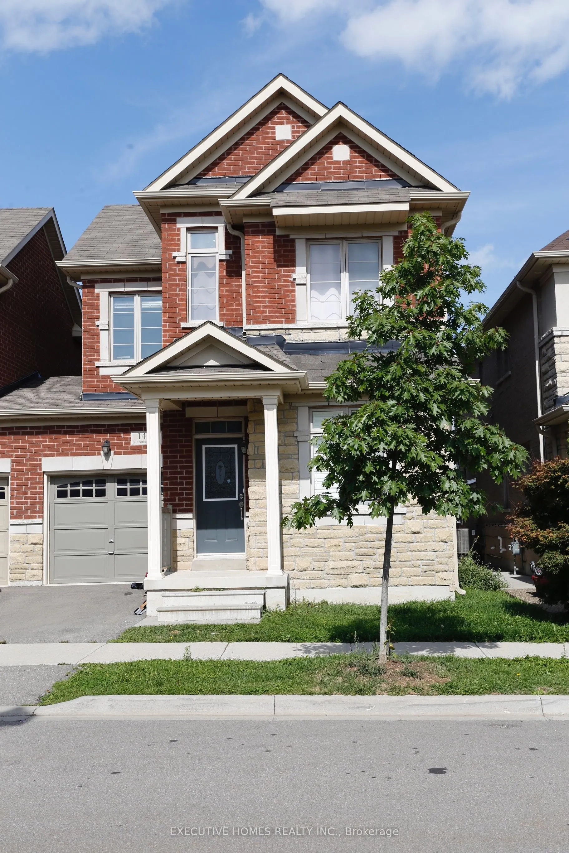 1457 Chretien Street