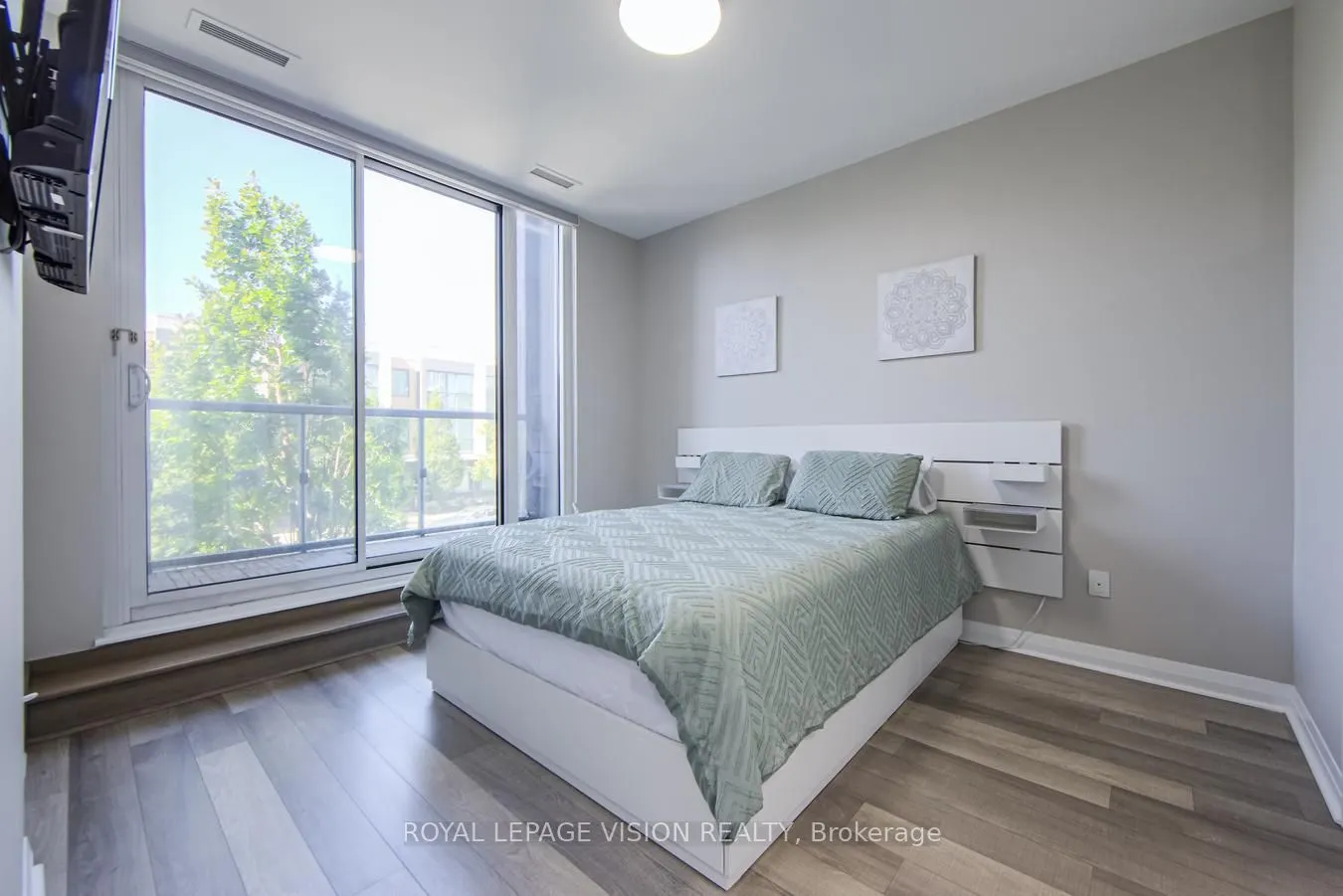5033 Four Springs Avenue, #113