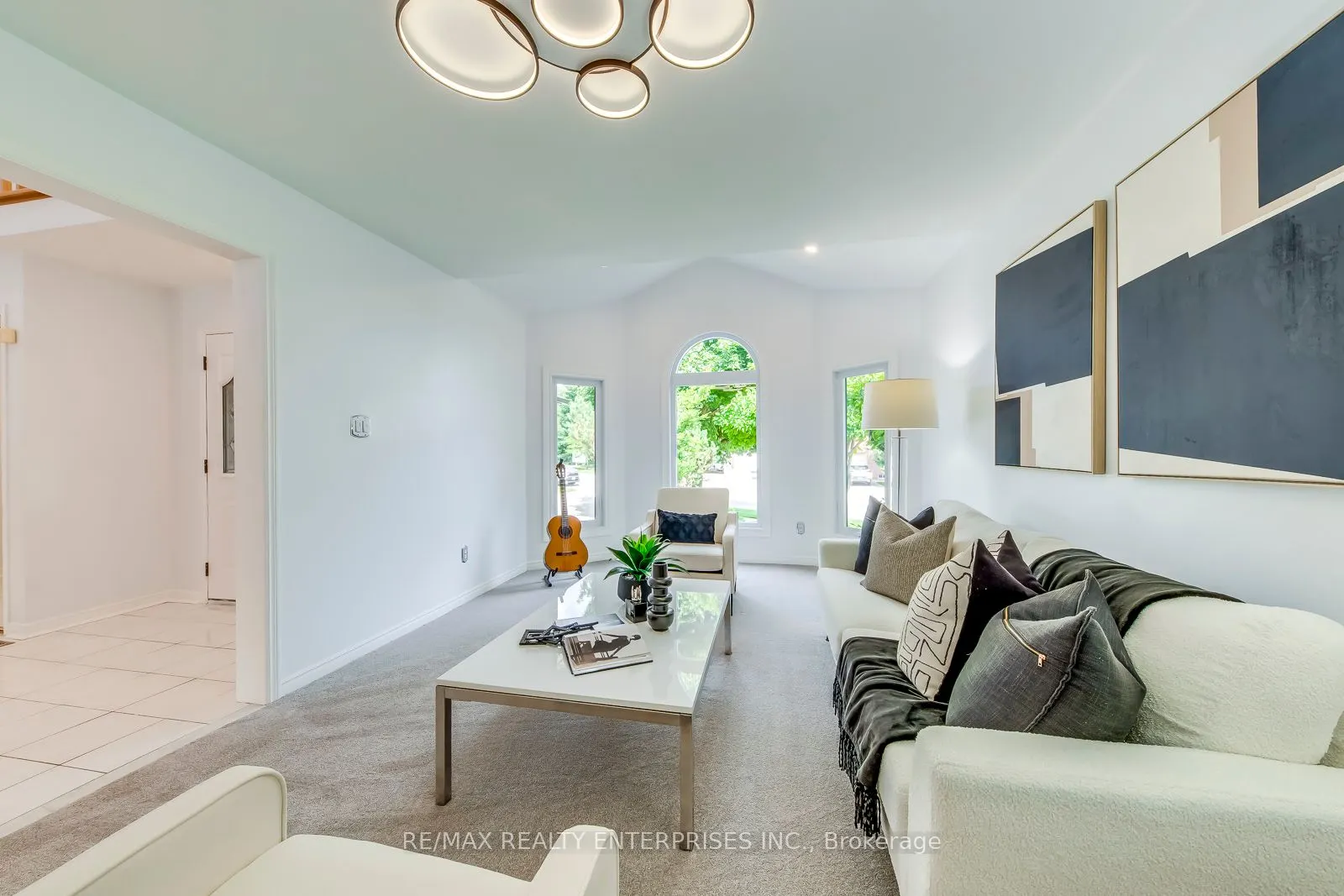 2394 Wynten Way