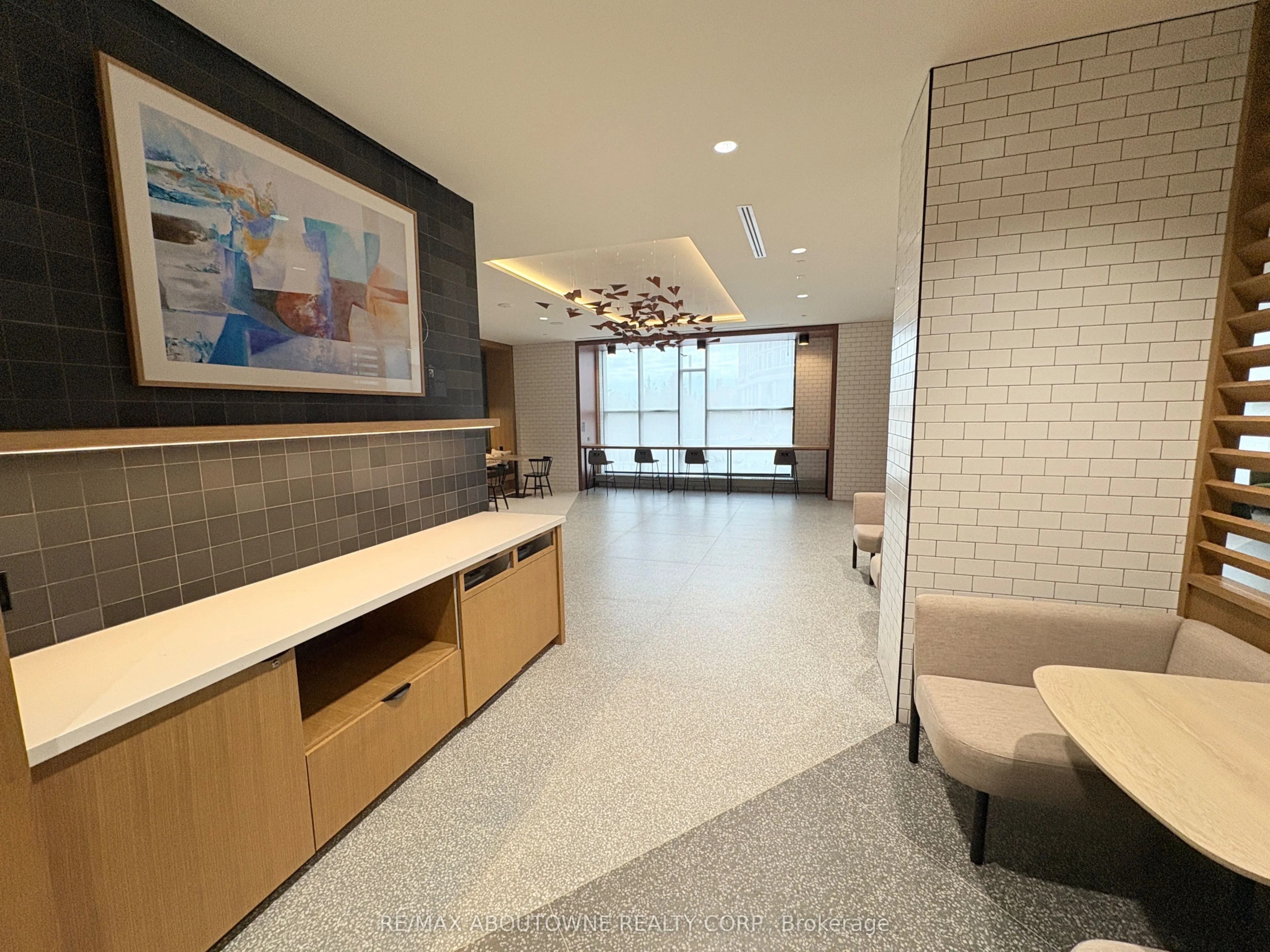 2495 Eglinton Avenue W, #2605