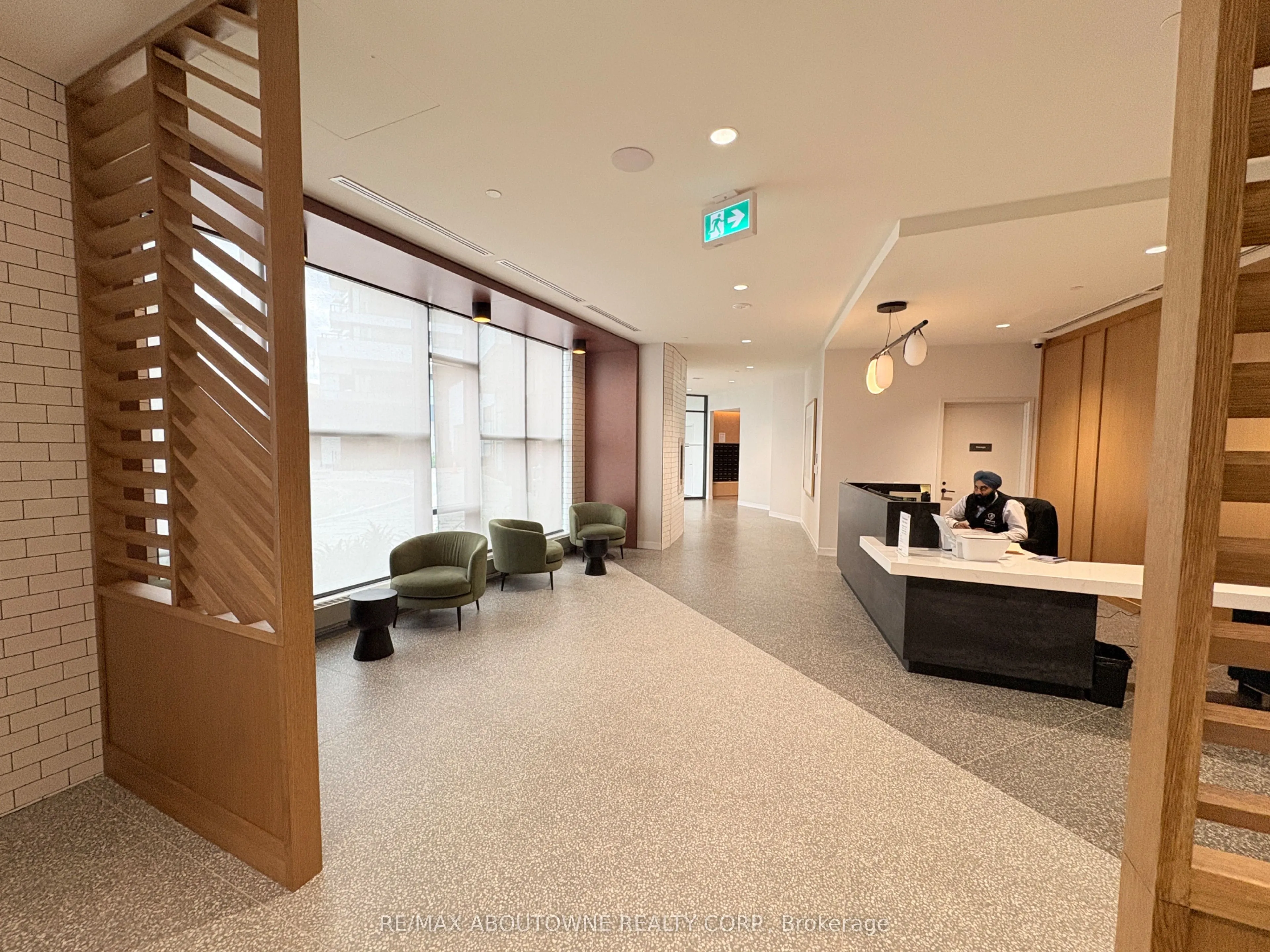 2495 Eglinton Avenue W, #2605