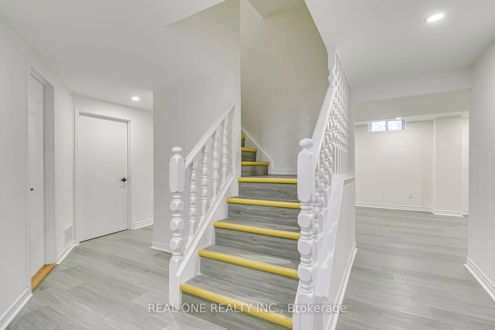 153 Cavendish Court