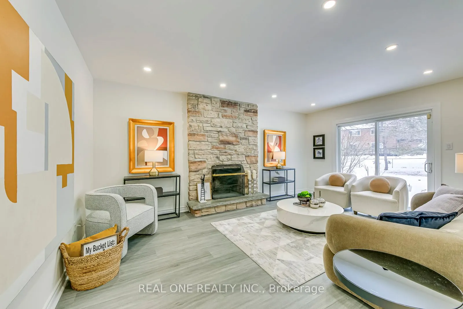 153 Cavendish Court