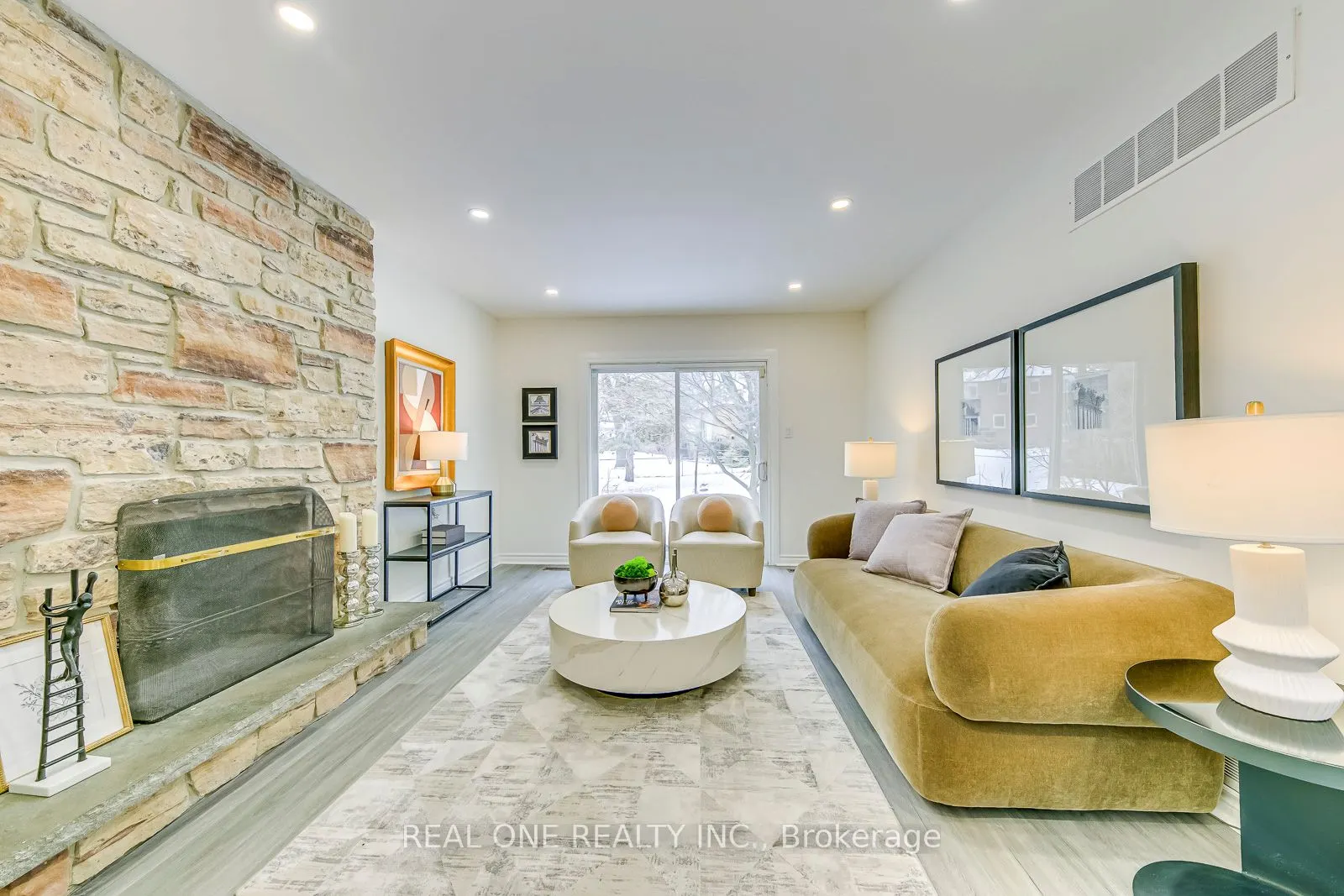 153 Cavendish Court