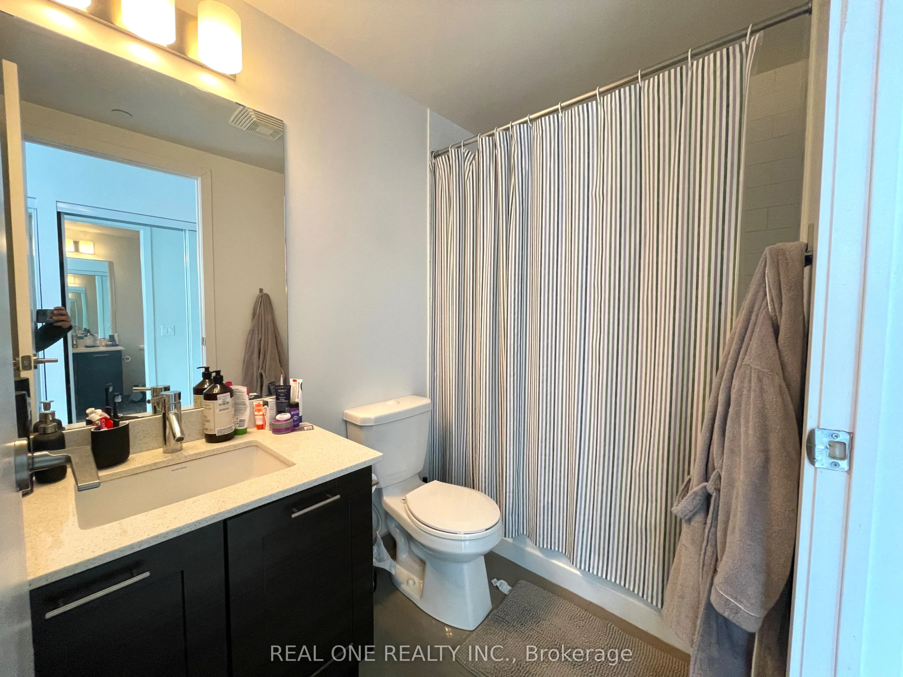 2200 Lake Shore Boulevard W, #3907