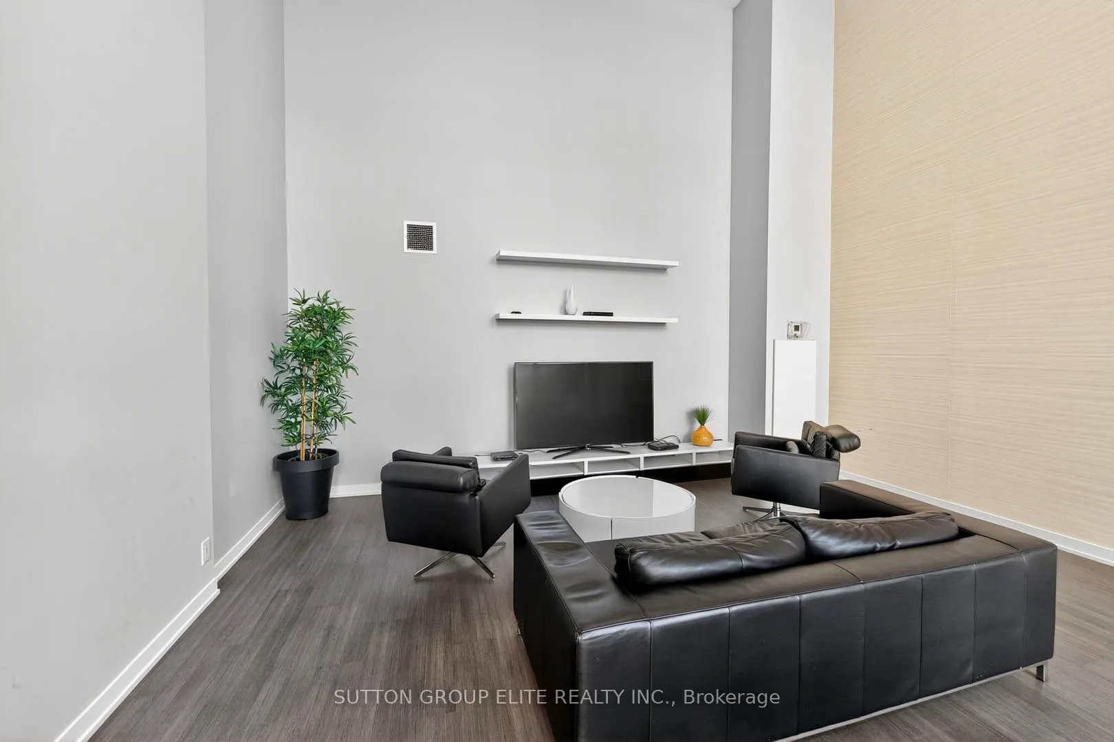 1940 Ironstone Drive, #310