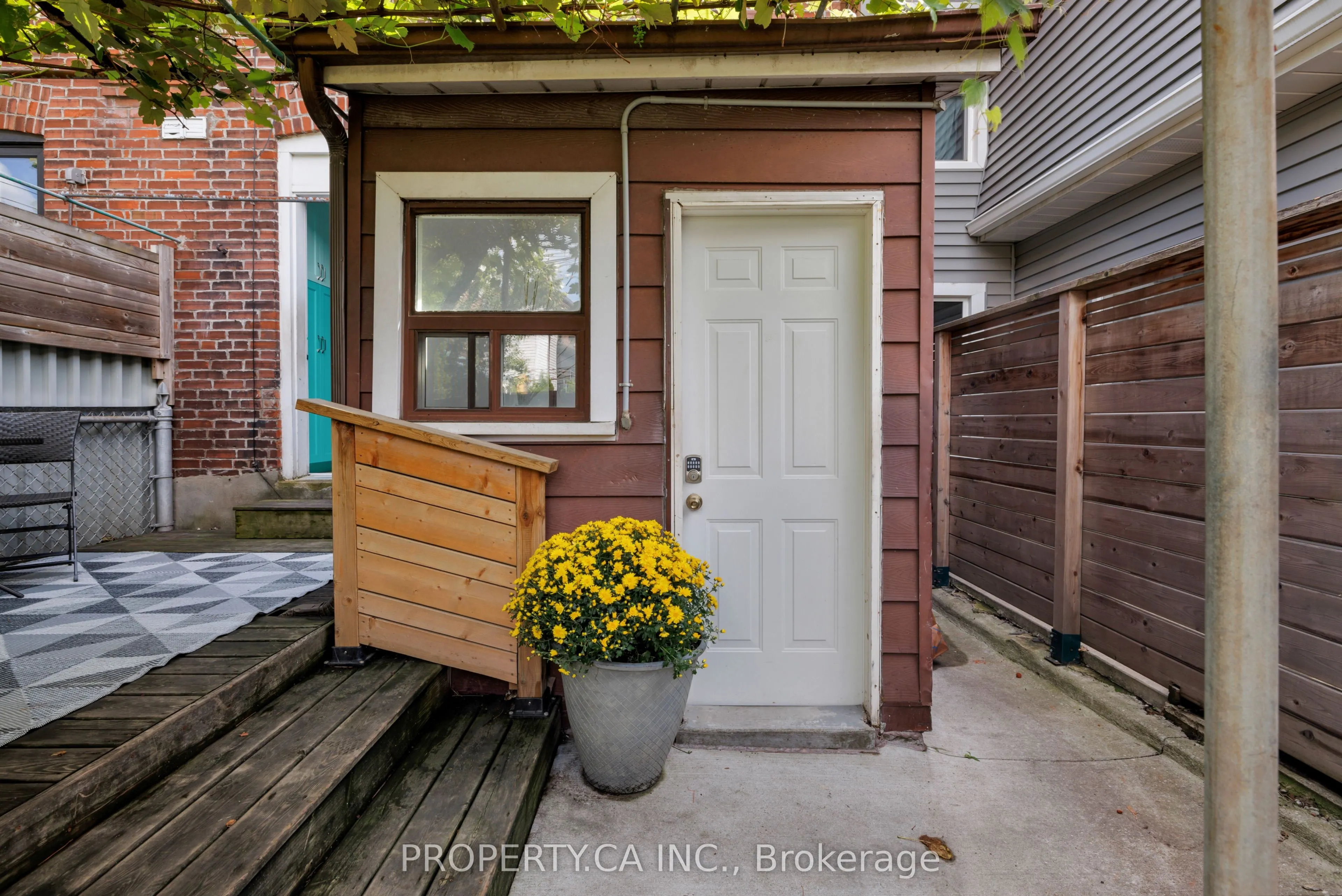 304 Wallace Avenue