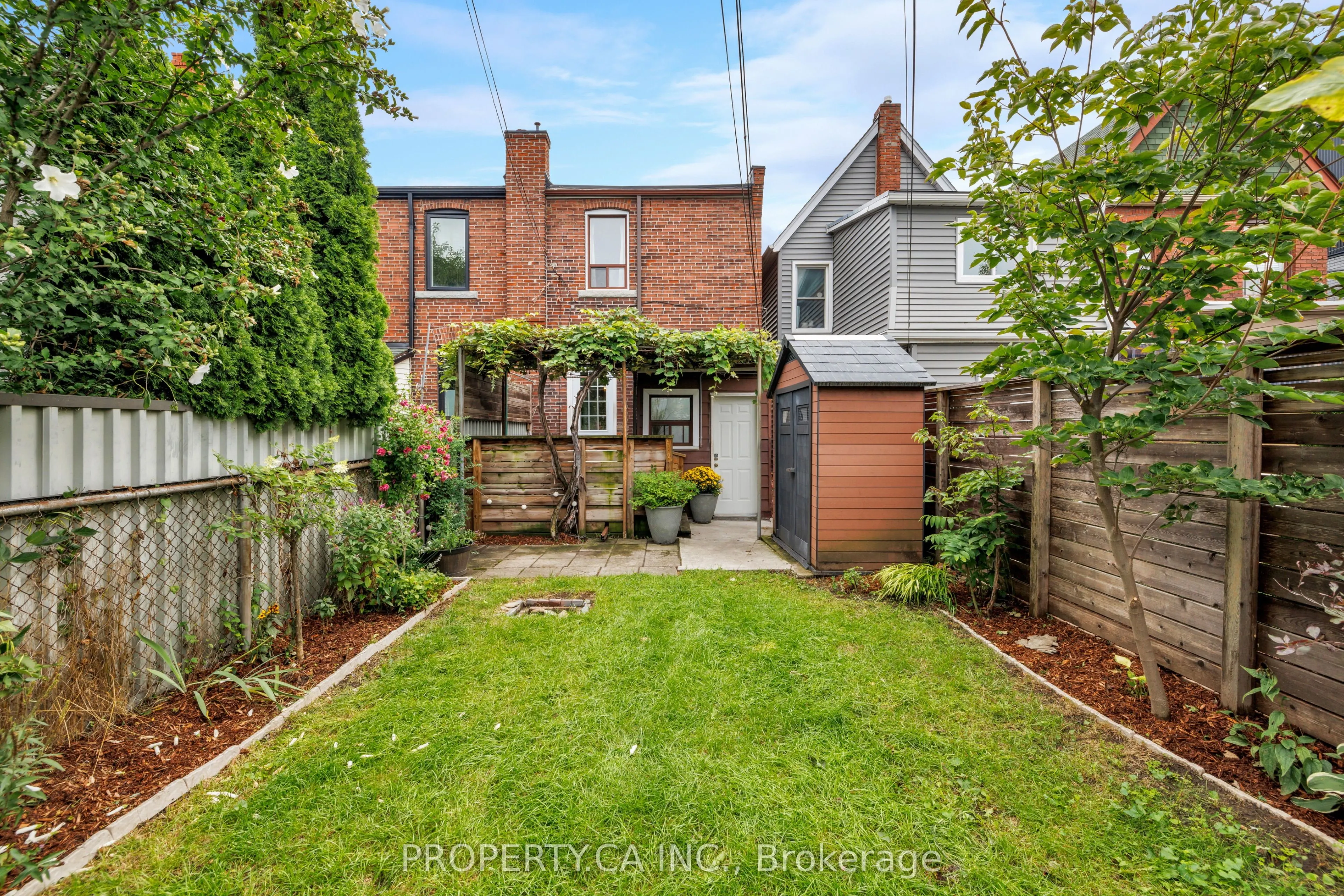 304 Wallace Avenue