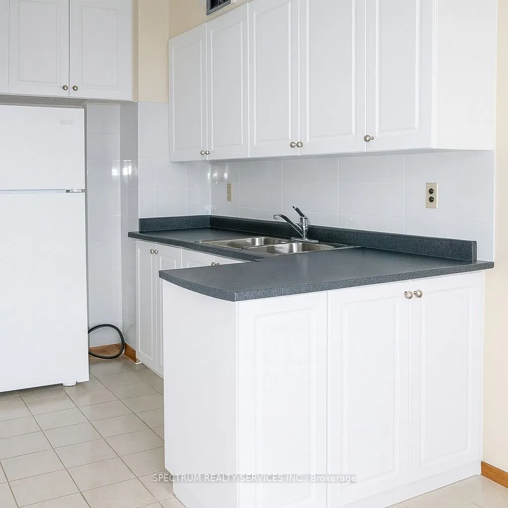 455 Sentinel Road, #1107