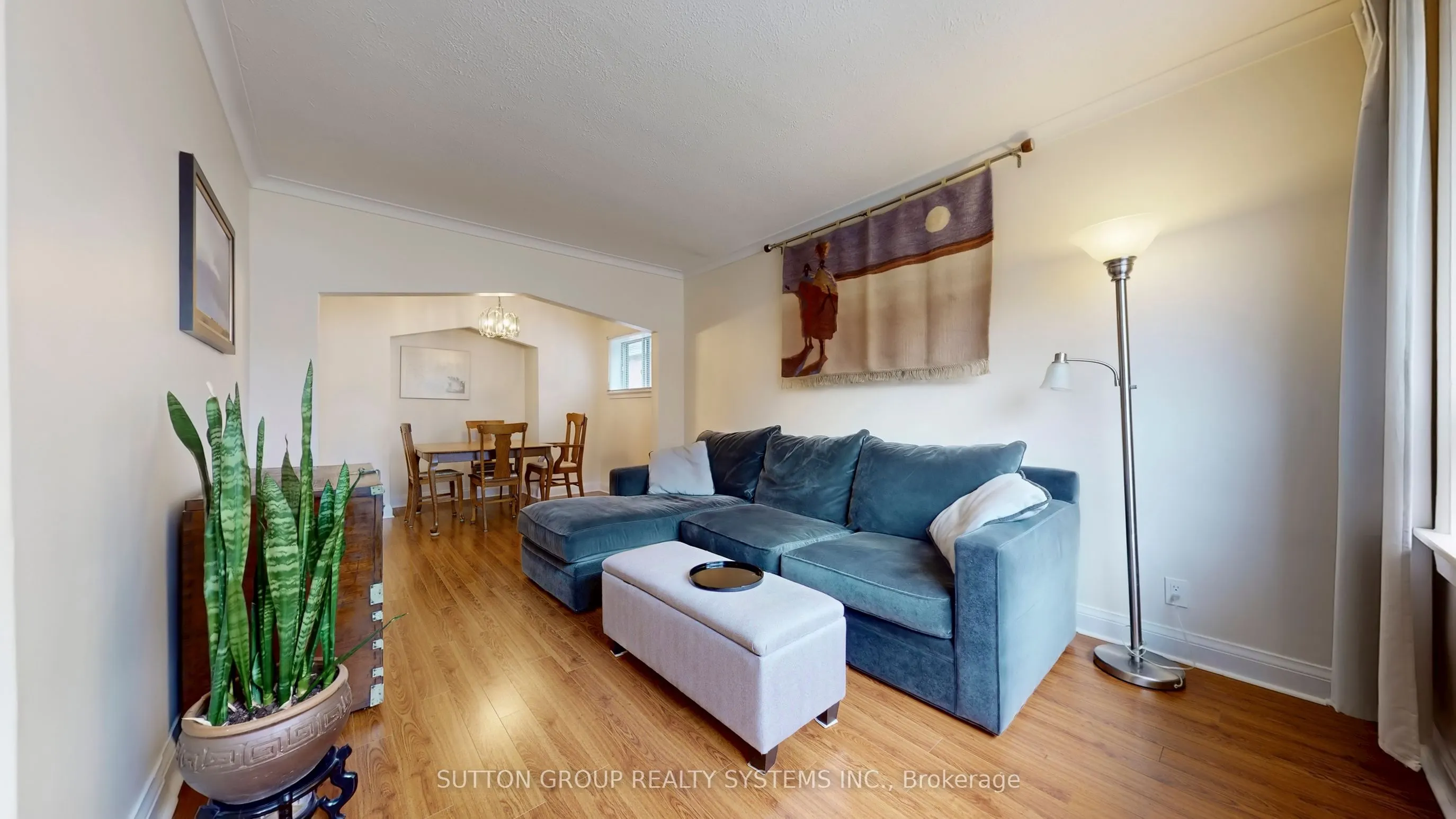 129 Lonborough Avenue