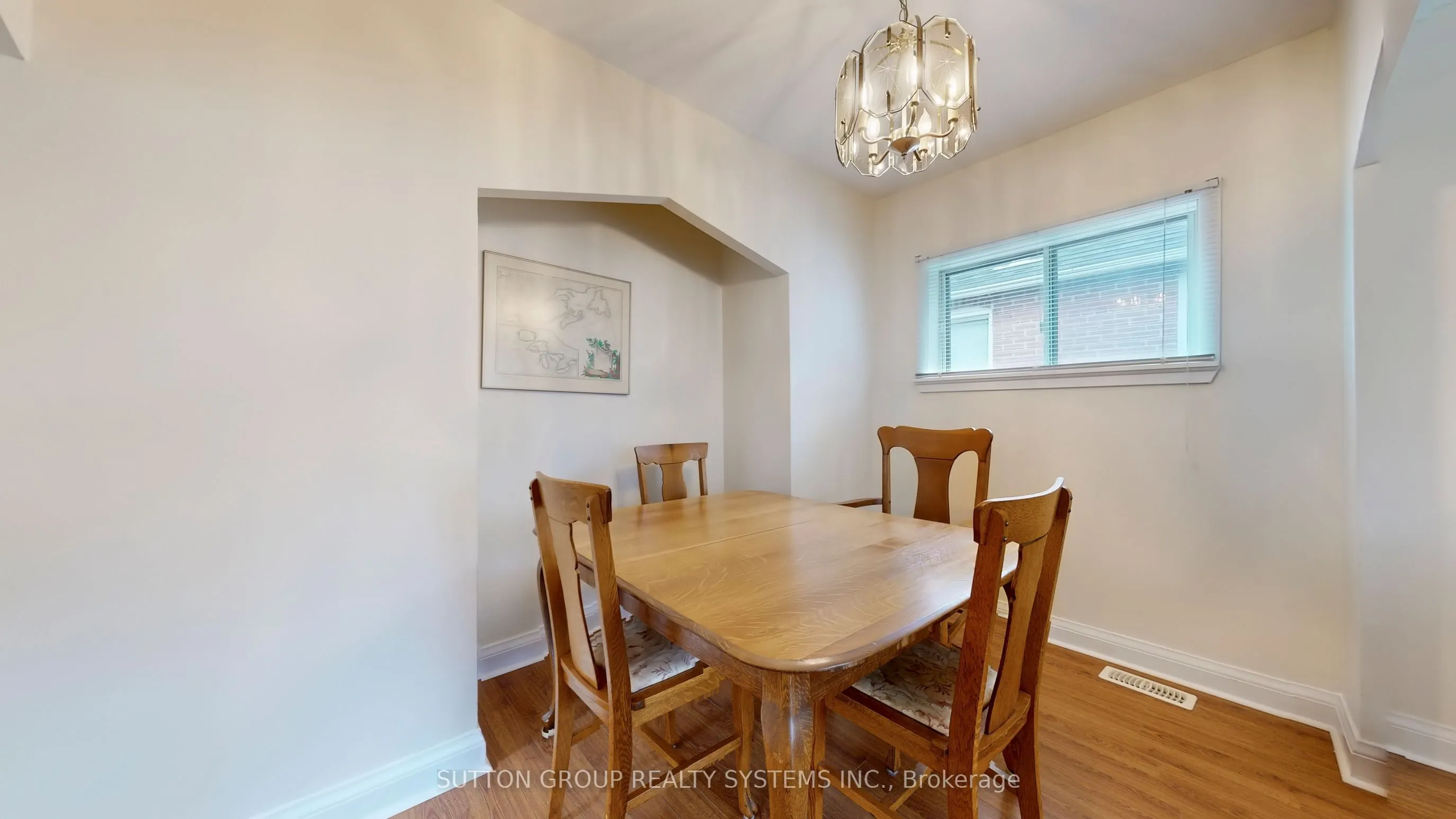 129 Lonborough Avenue