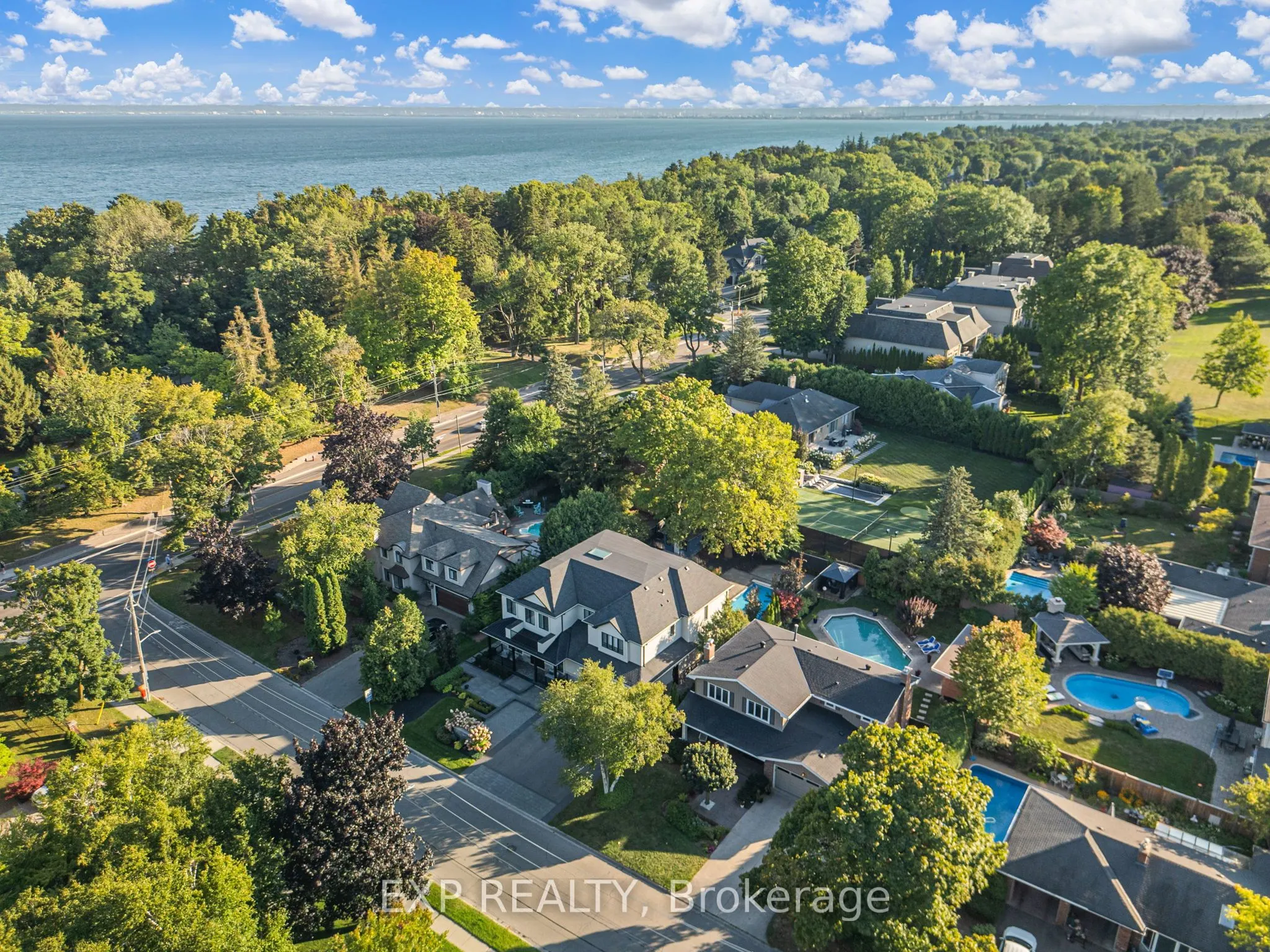 226 Shoreacres Road