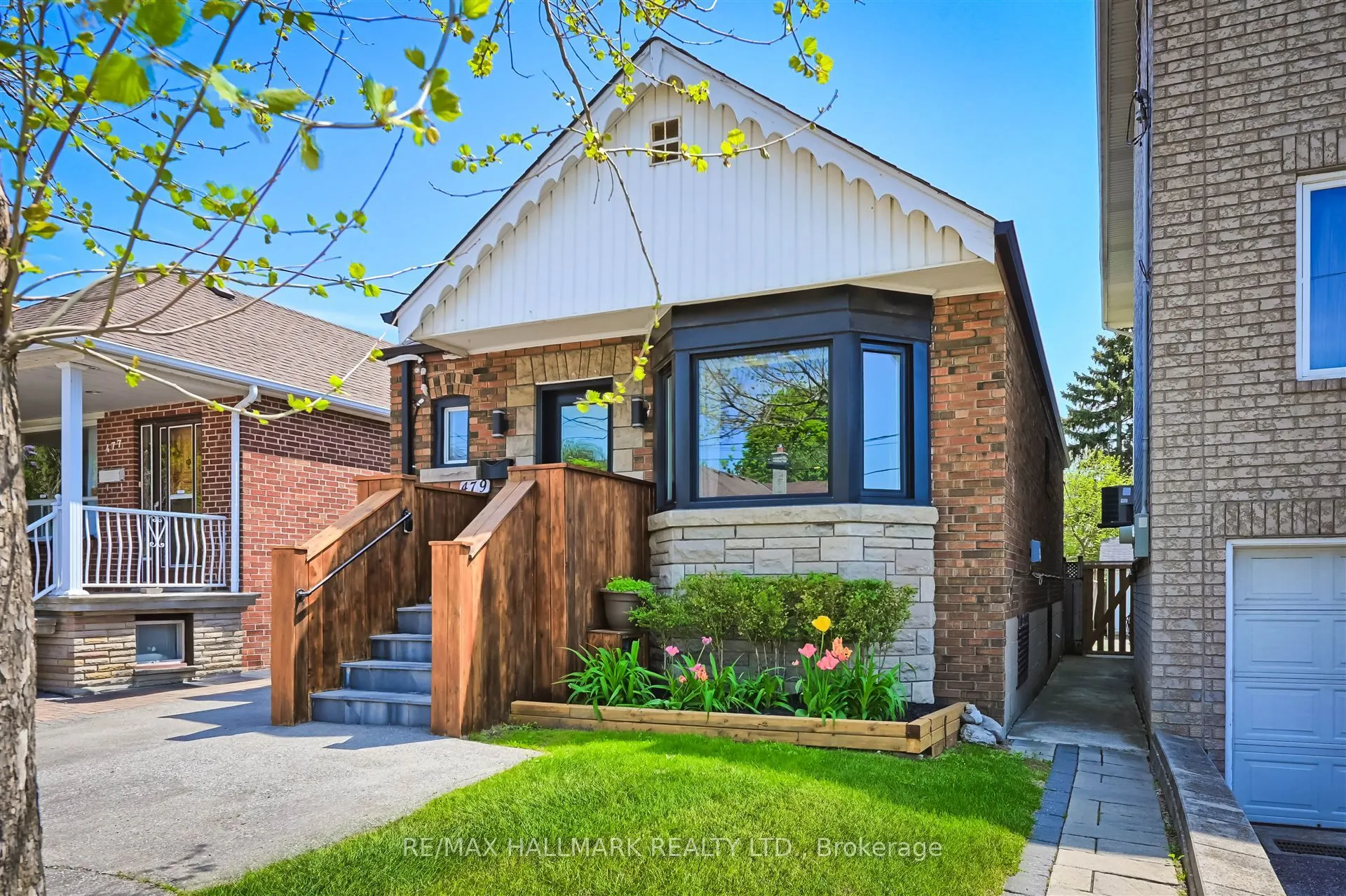 479 Ridelle Avenue