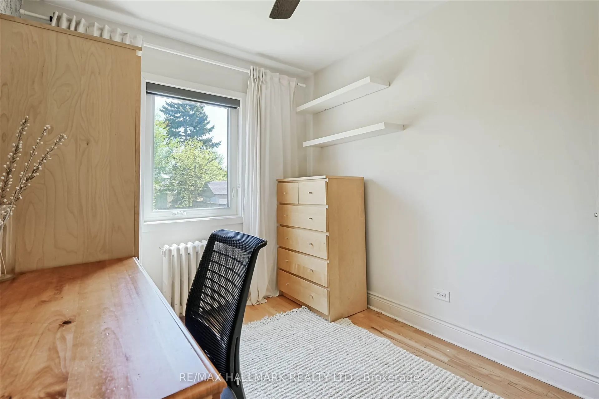 479 Ridelle Avenue