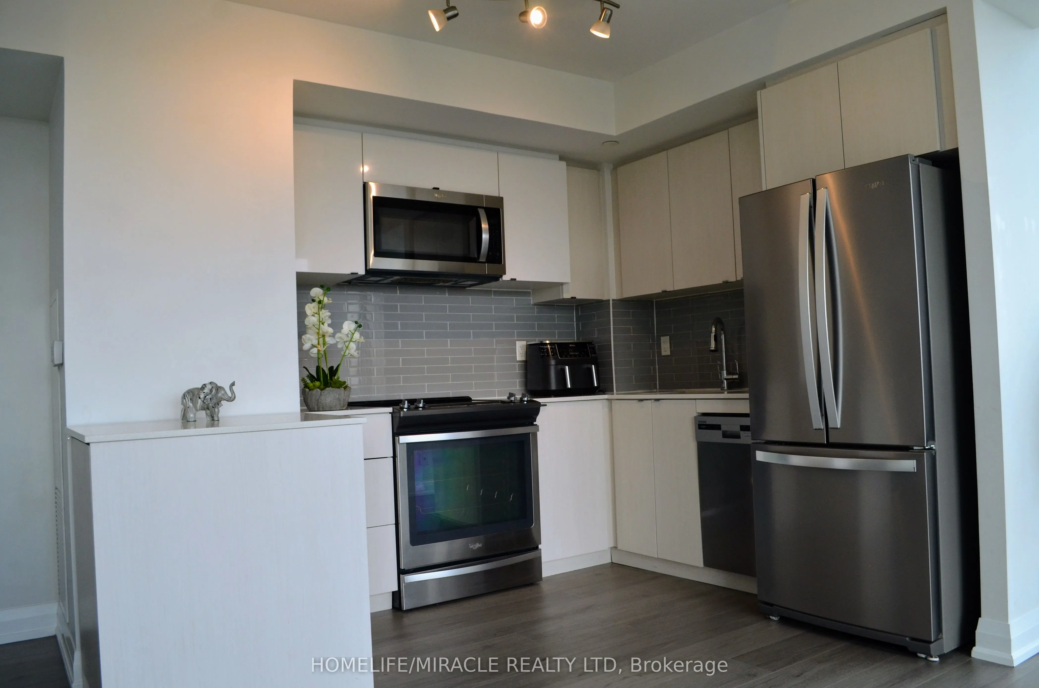 1461 Lawrence Avenue W, #1305