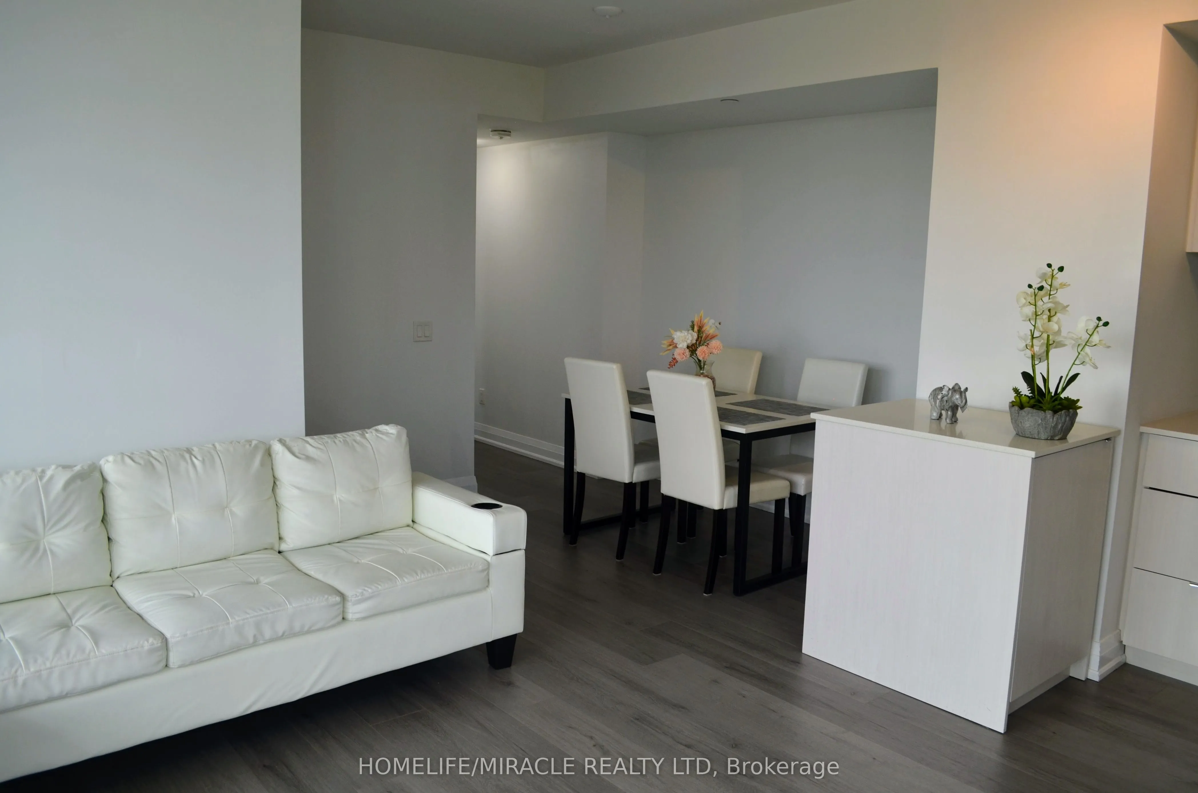 1461 Lawrence Avenue W, #1305
