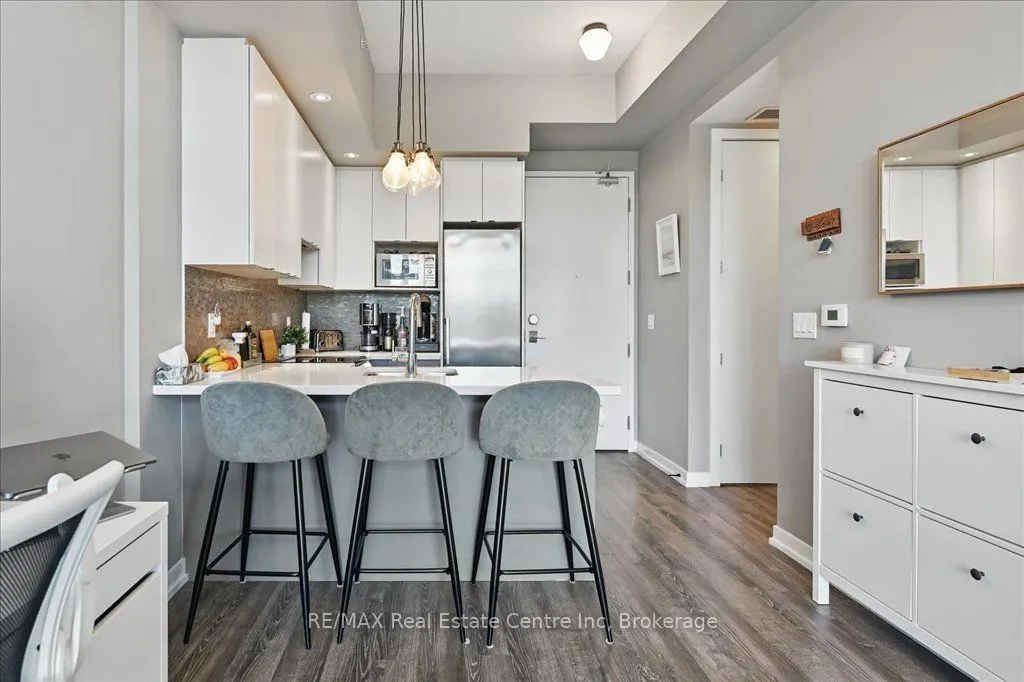 457 Plains Road E, #420