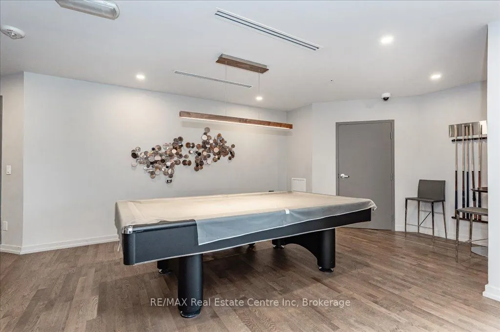 457 Plains Road E, #420