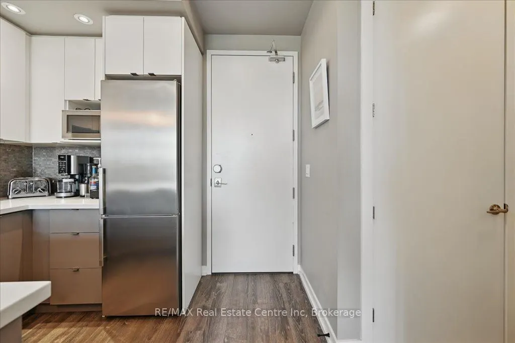 457 Plains Road E, #420