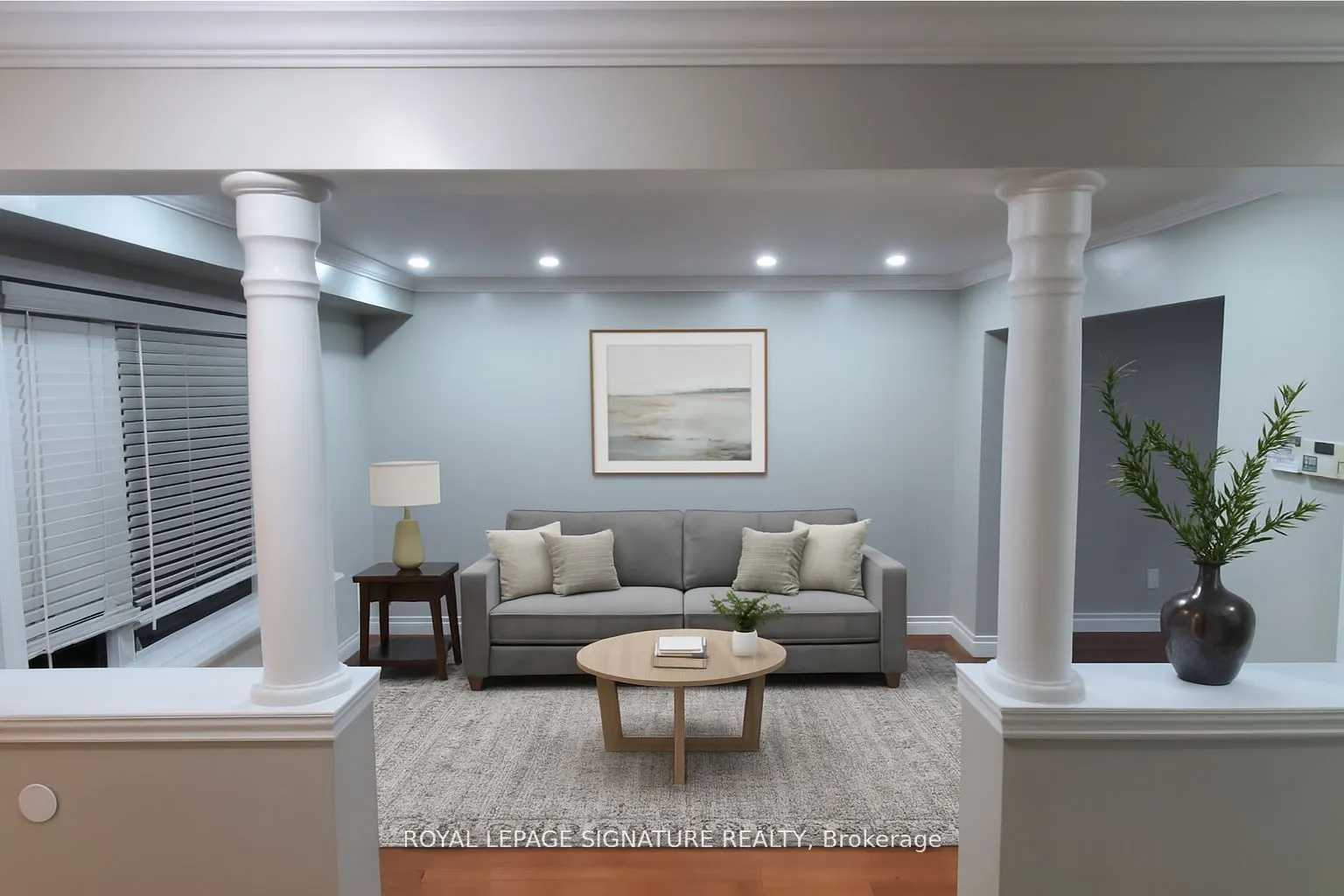 71 Mandarin Crescent N