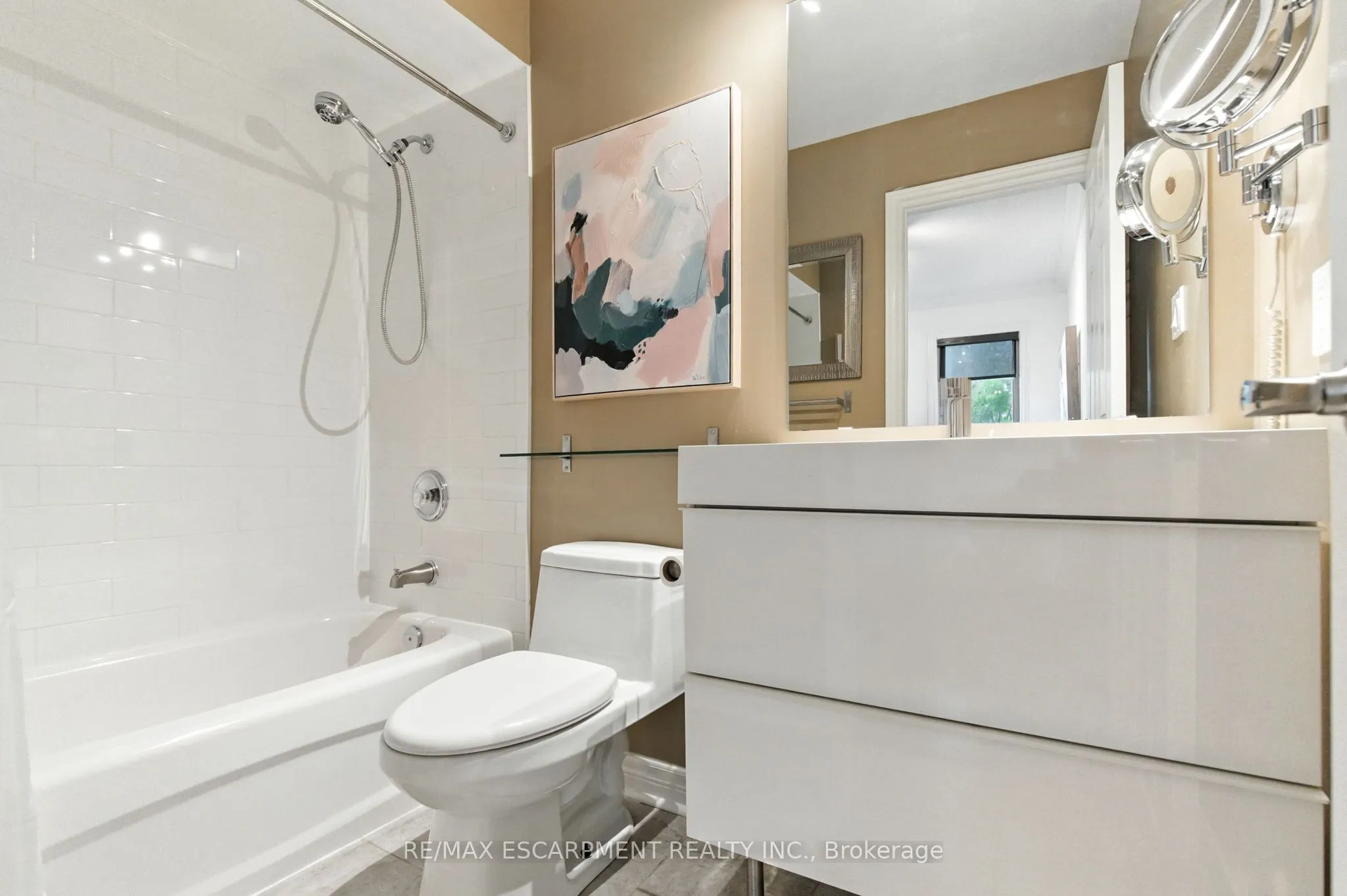 1245 Stephenson Drive, #16
