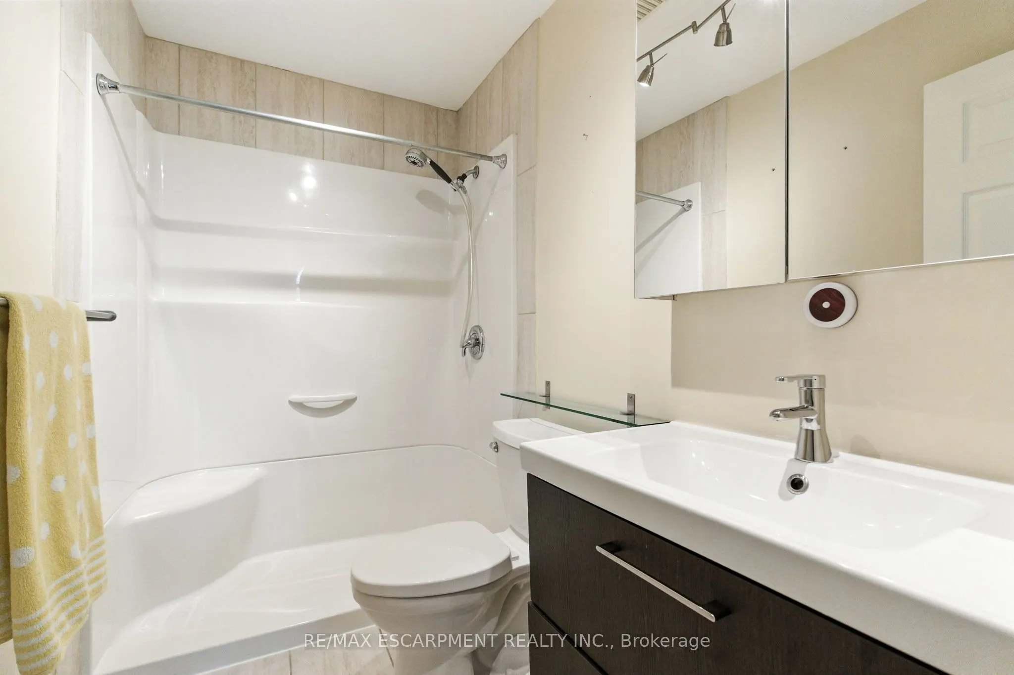 1245 Stephenson Drive, #16