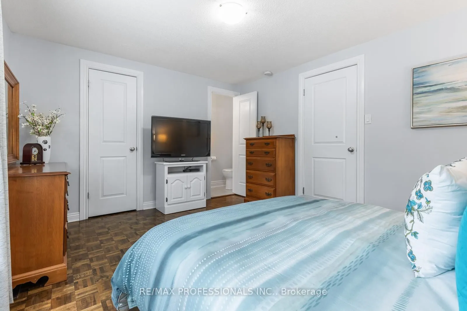 4165 Fieldgate Drive, #26