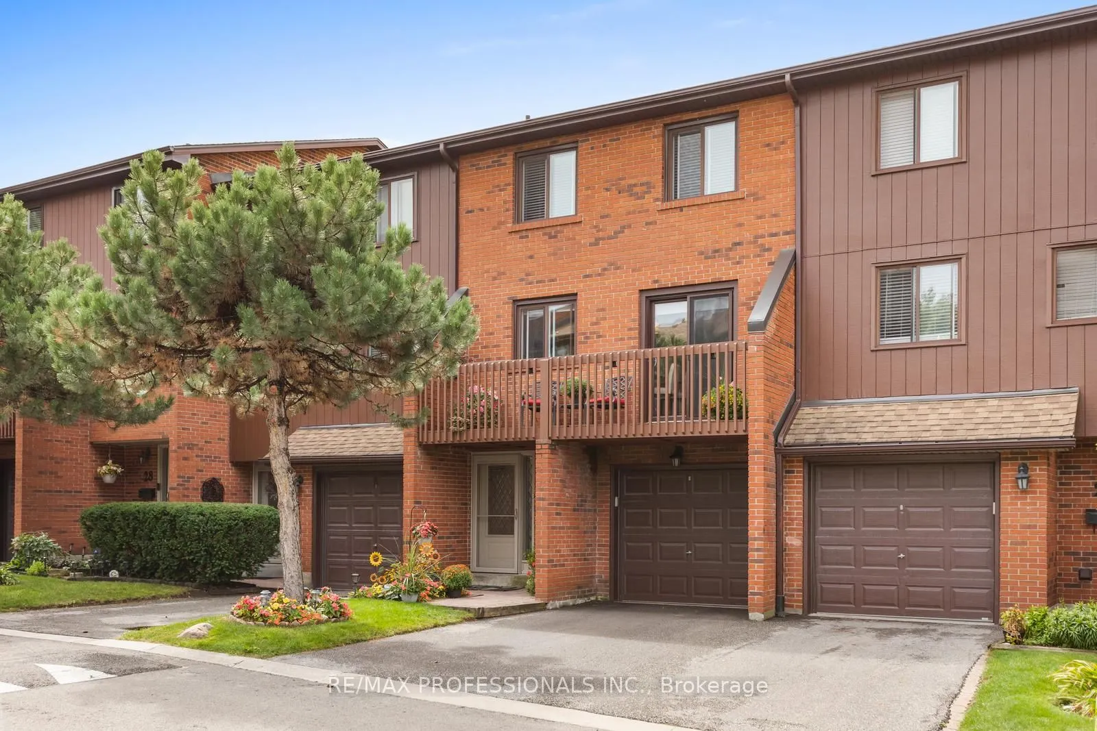 4165 Fieldgate Drive, #26