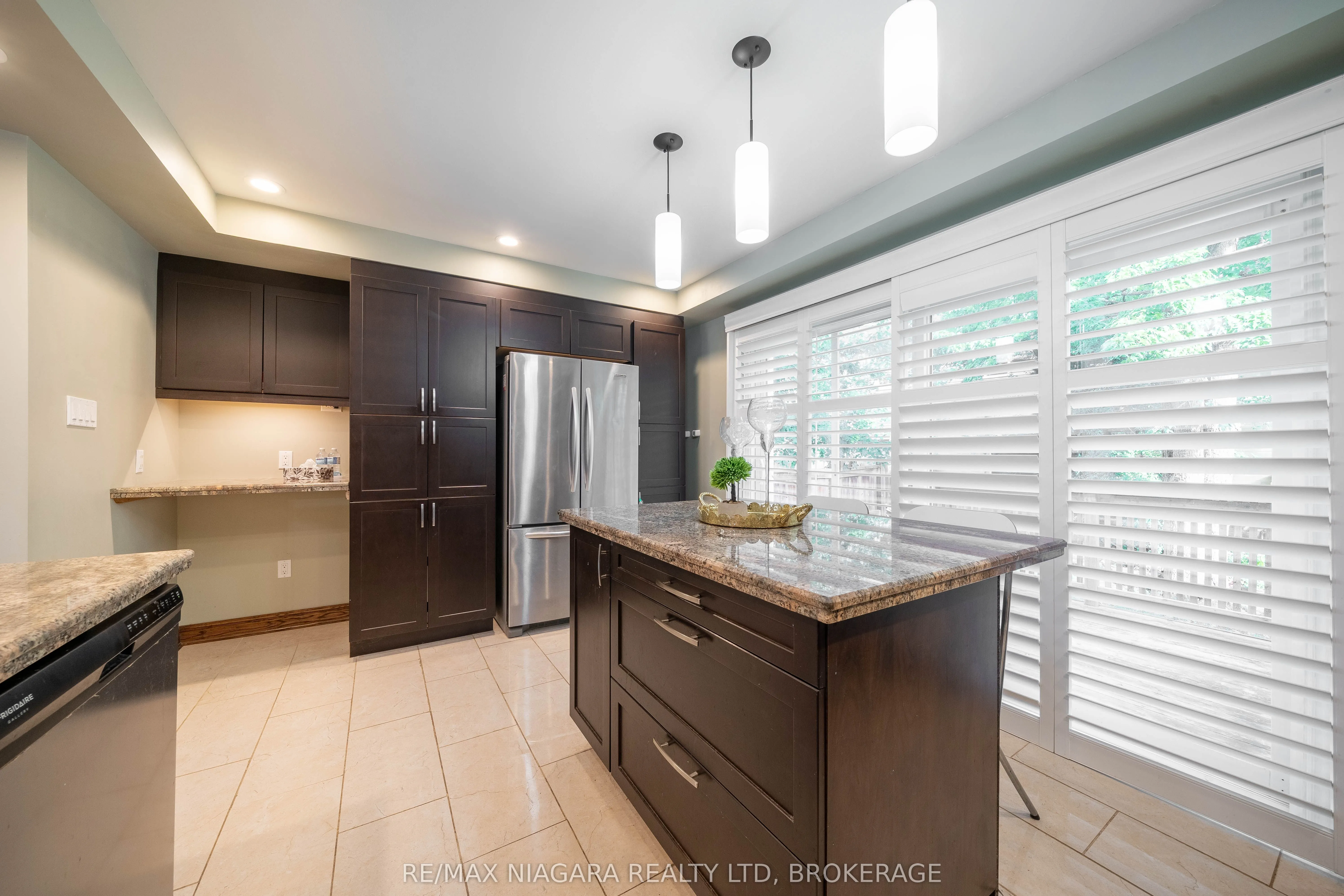 2300 Brays Lane, #81