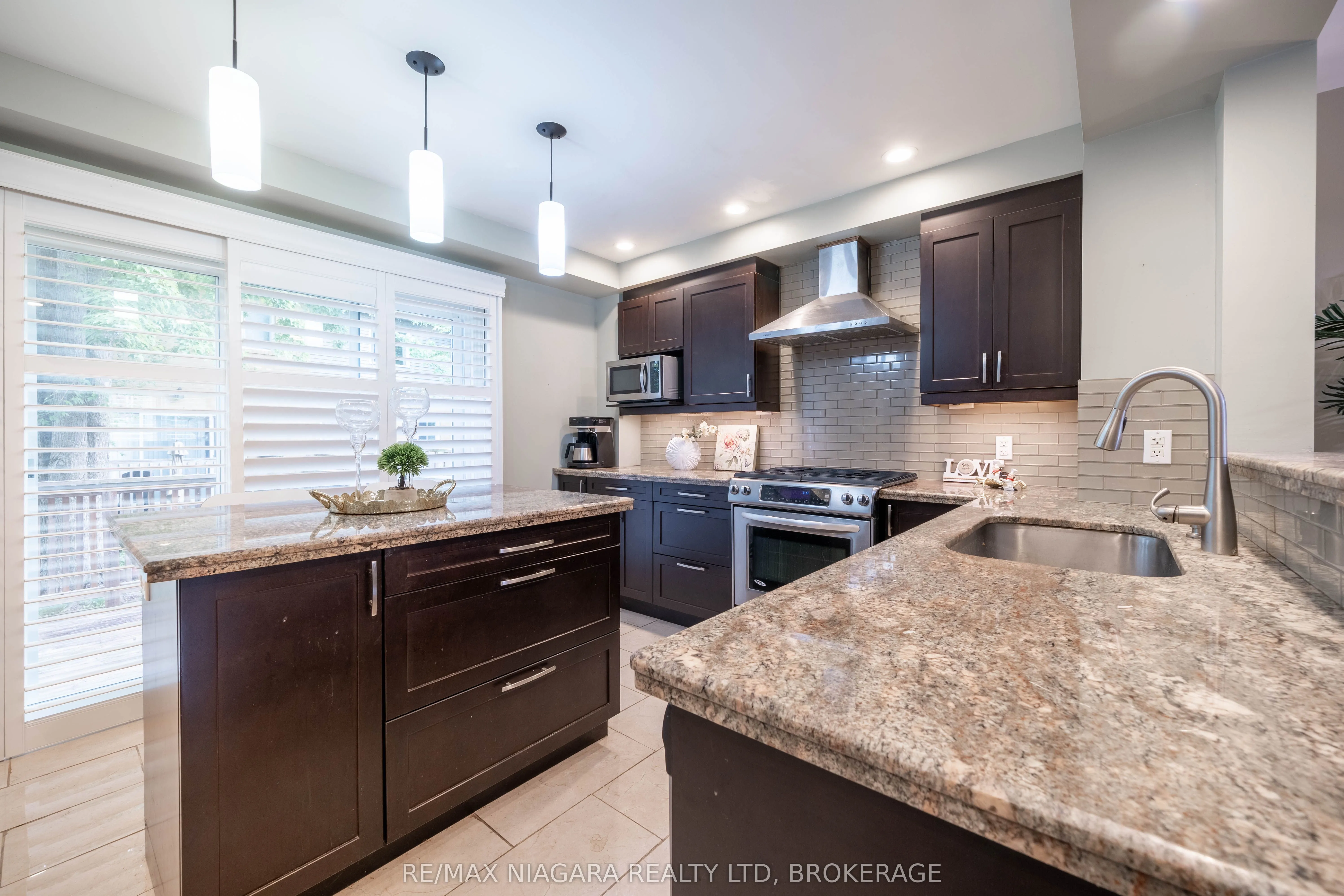 2300 Brays Lane, #81