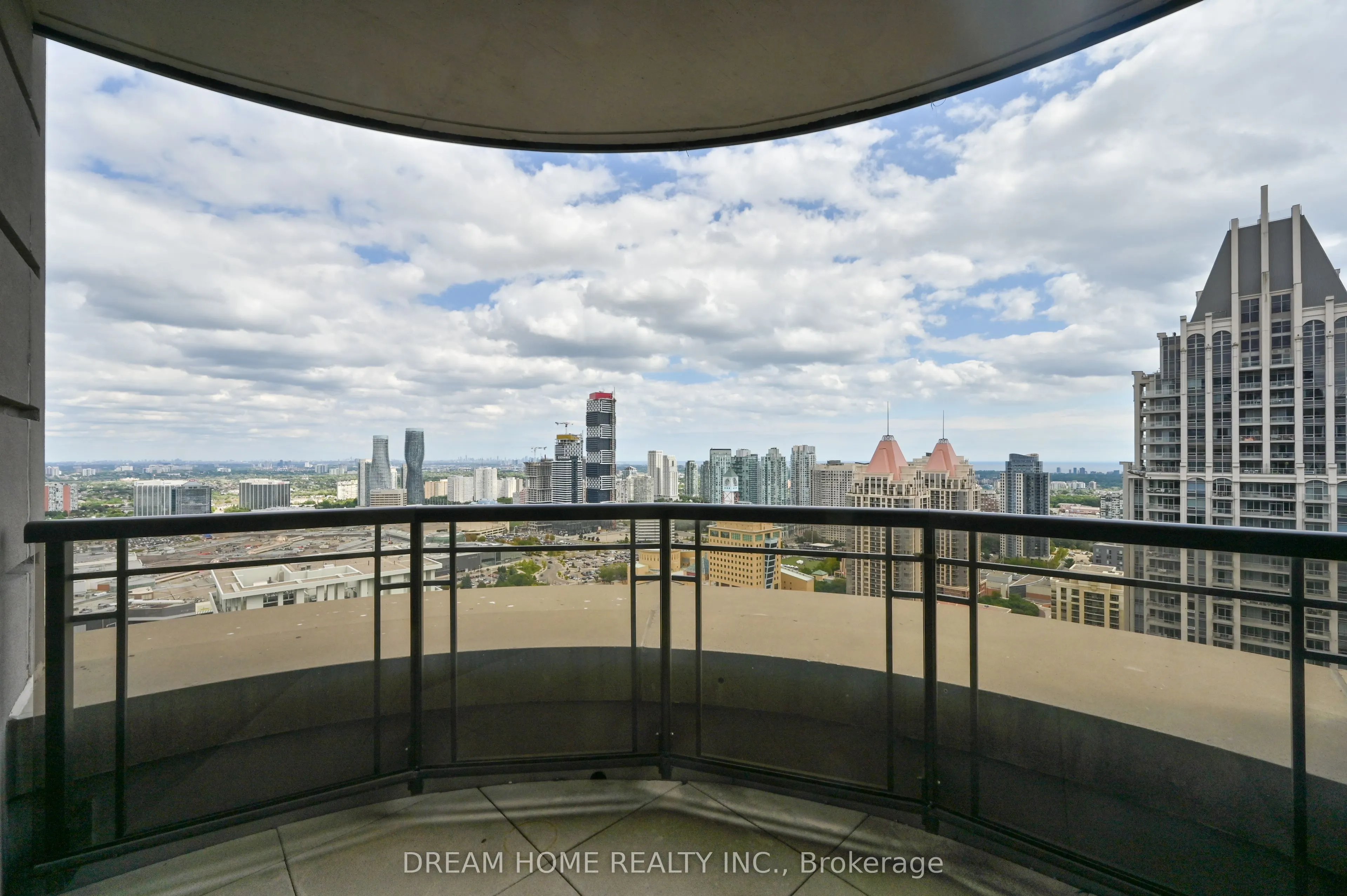 385 Prince Of Wales Drive, #3205