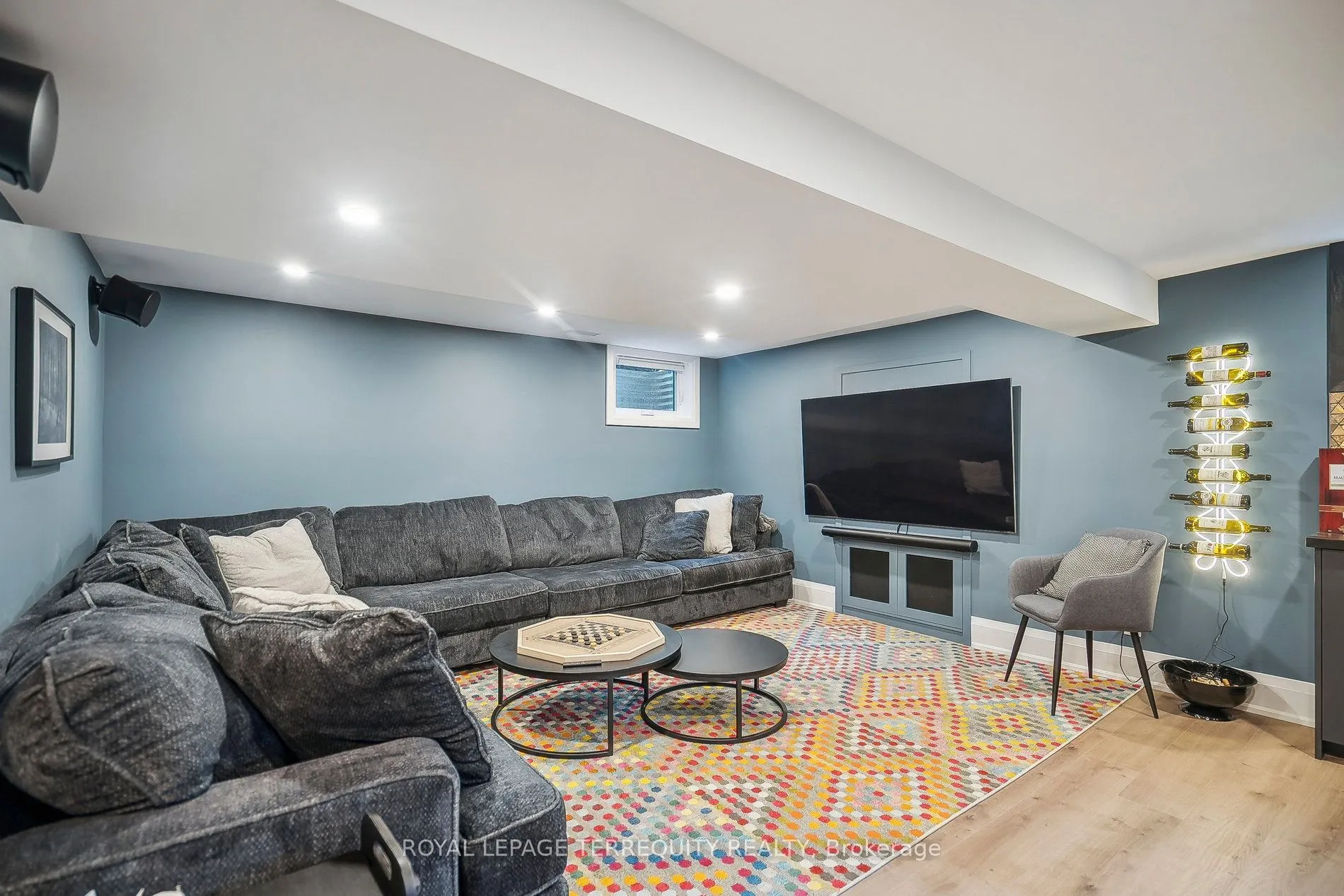 219 Valleyview Court