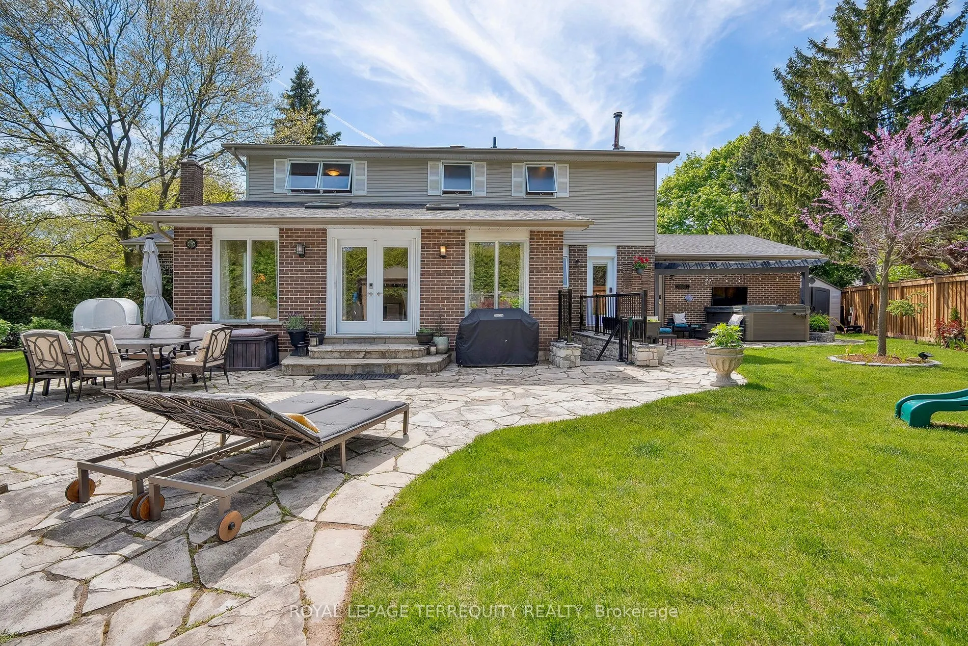 219 Valleyview Court