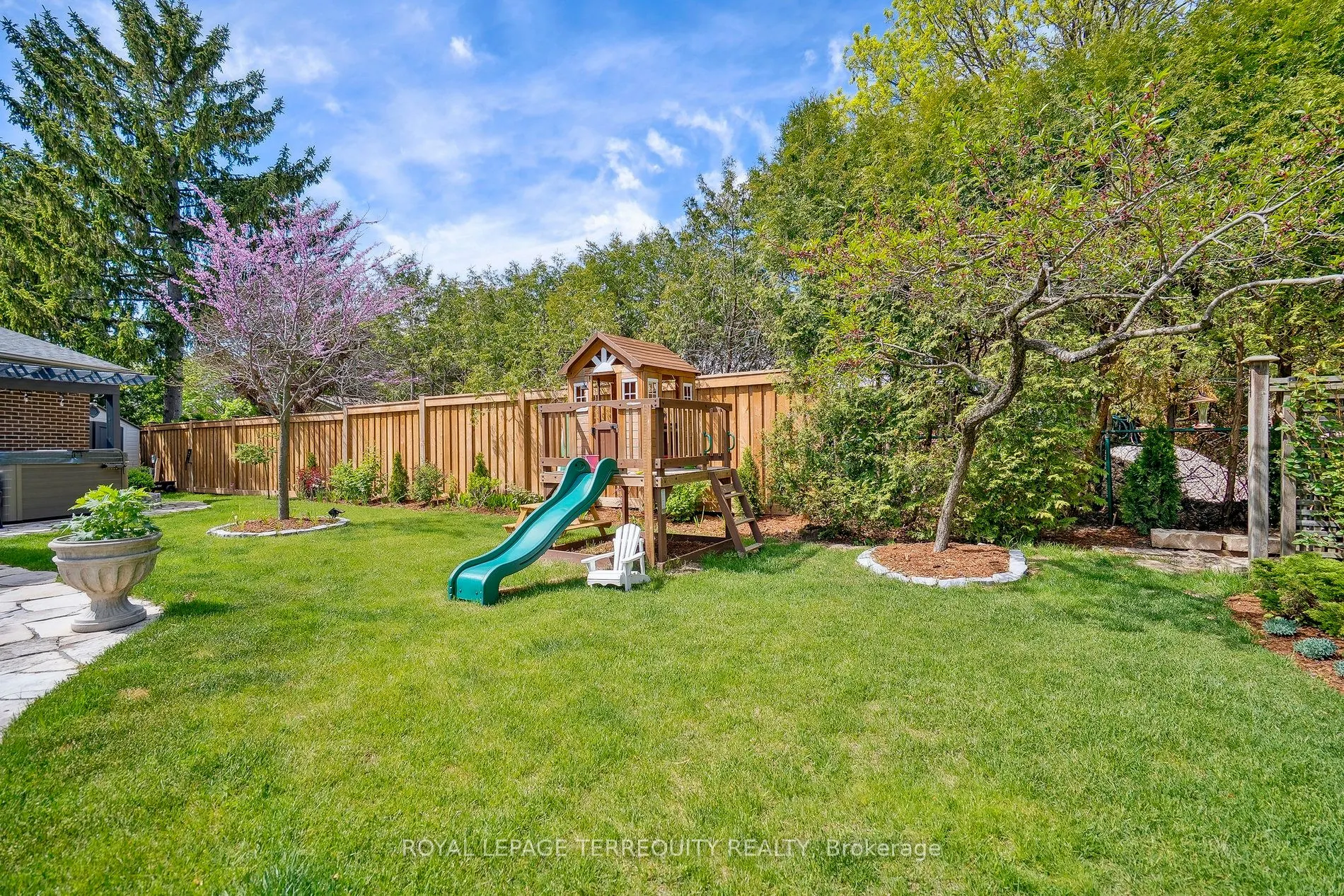 219 Valleyview Court