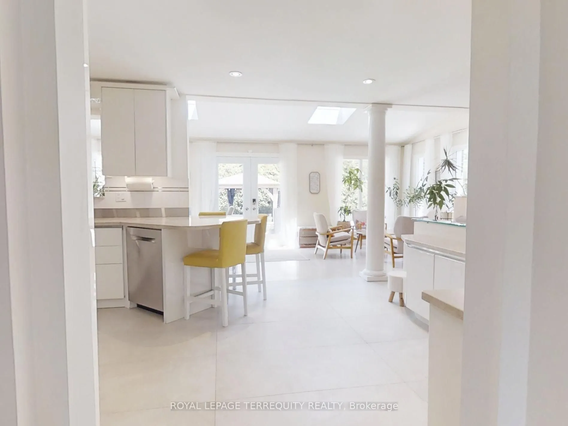 219 Valleyview Court