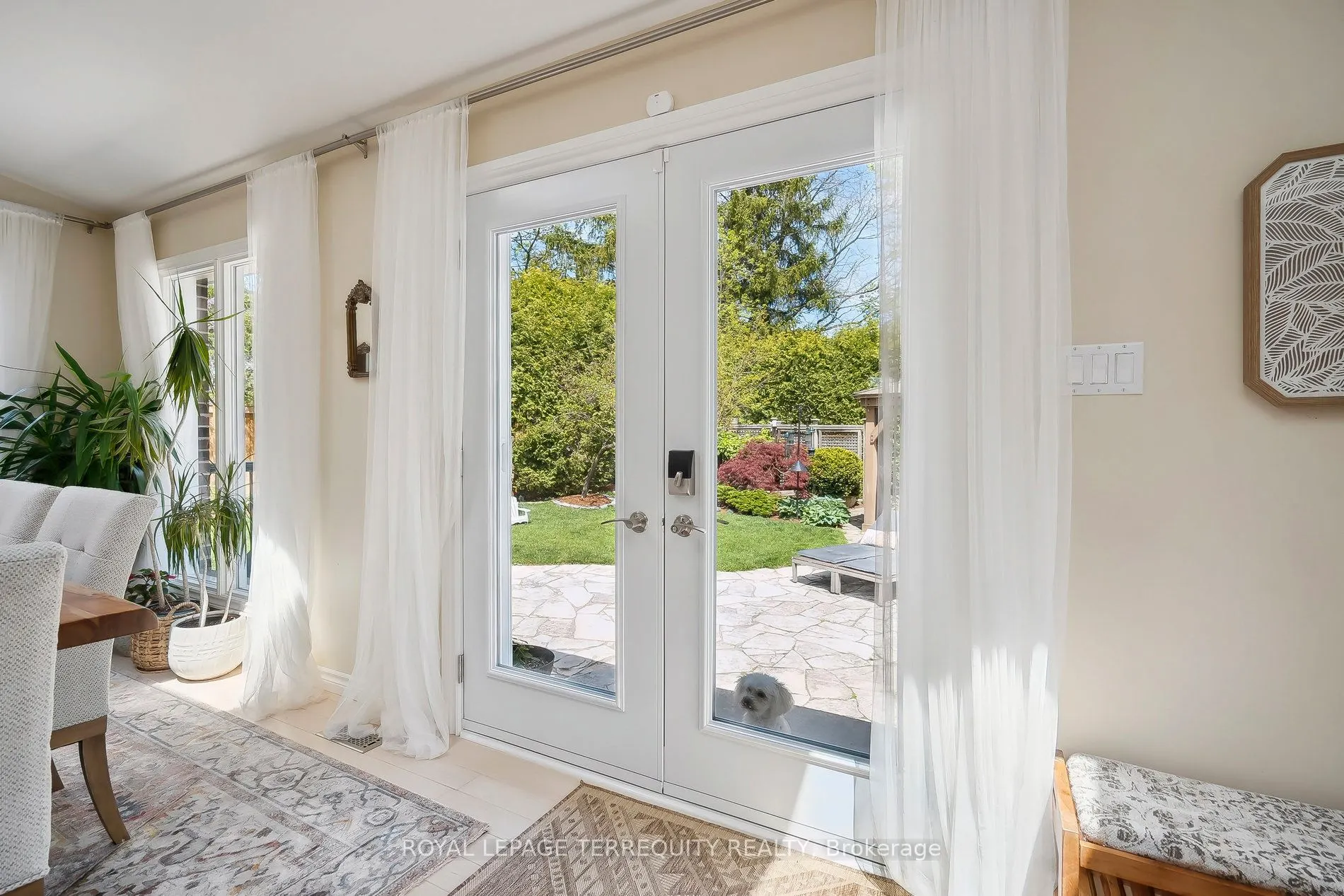219 Valleyview Court