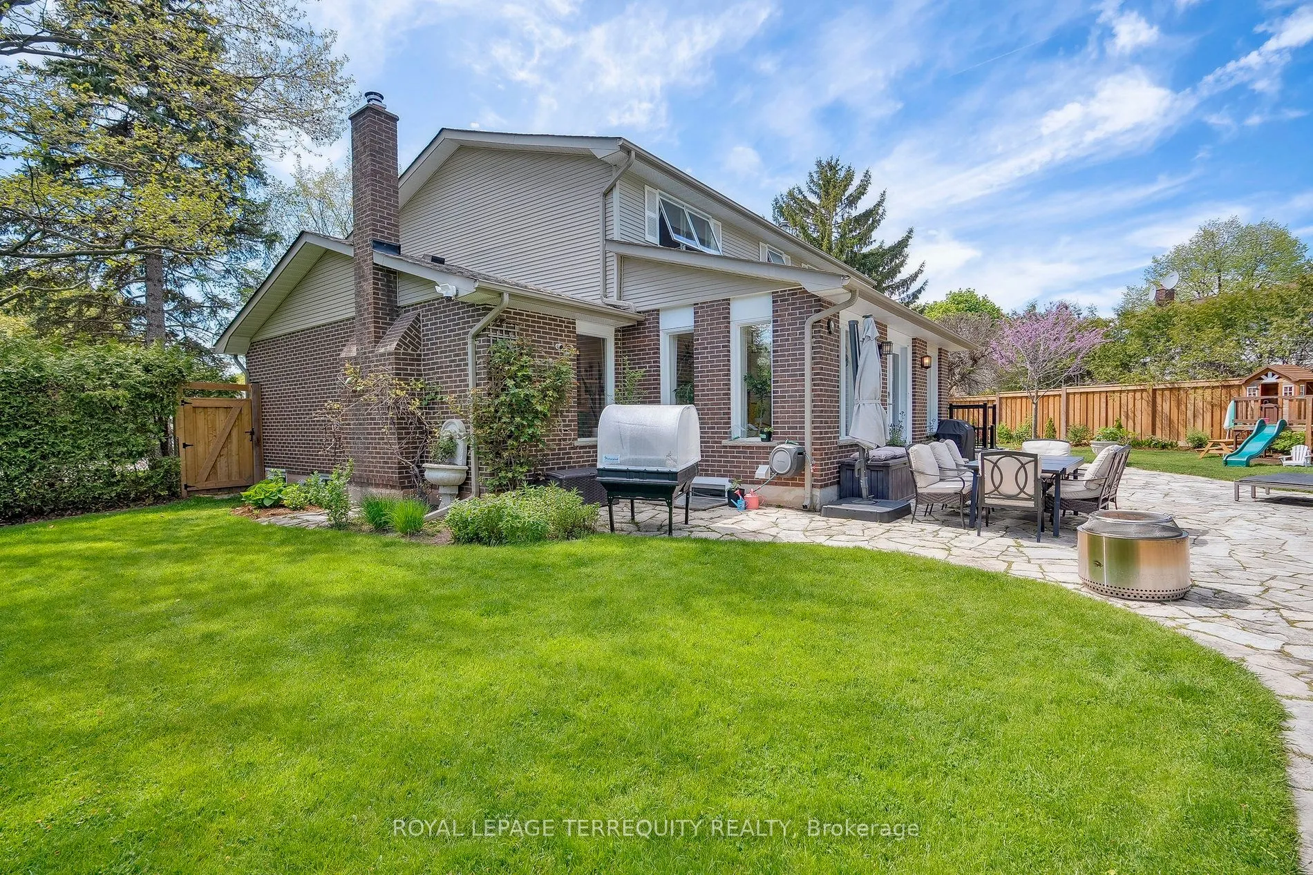 219 Valleyview Court