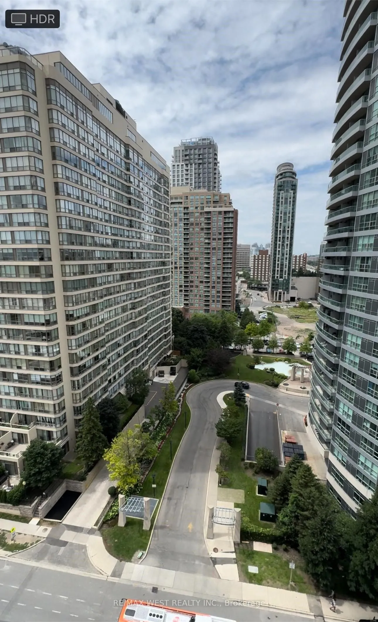 30 Elm Drive, #1111