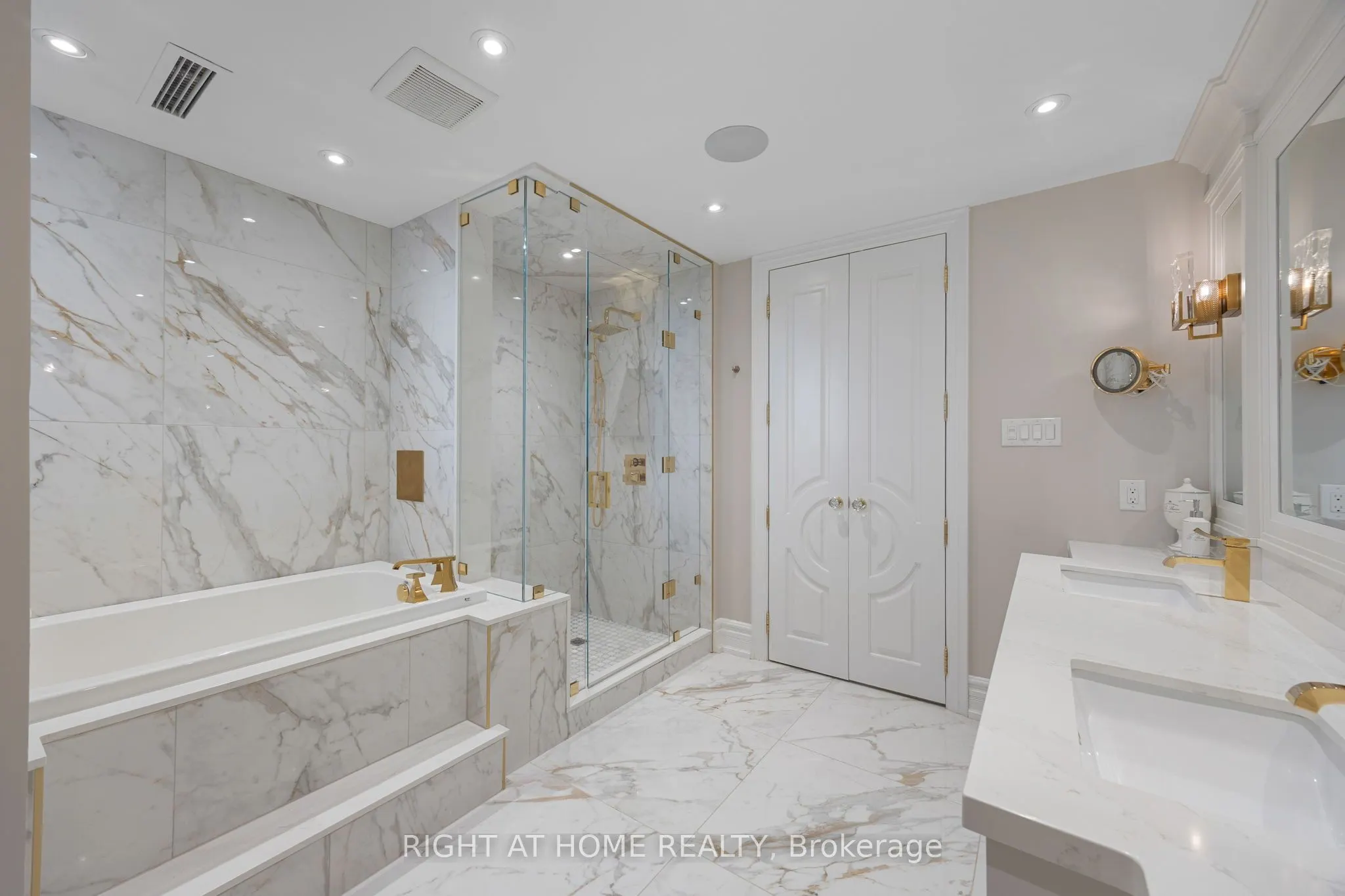 2287 Lake Shore Boulevard W, #Ph1501