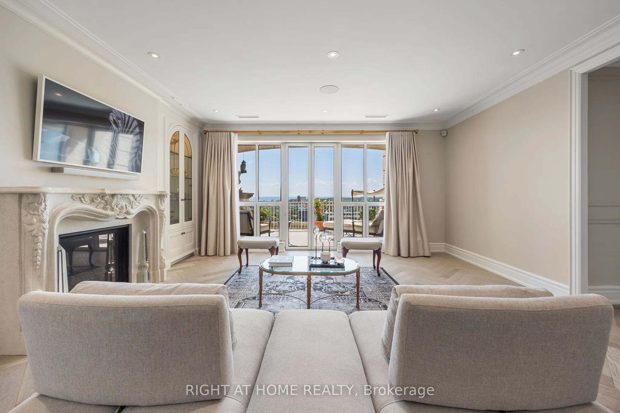 2287 Lake Shore Boulevard W, #Ph1501
