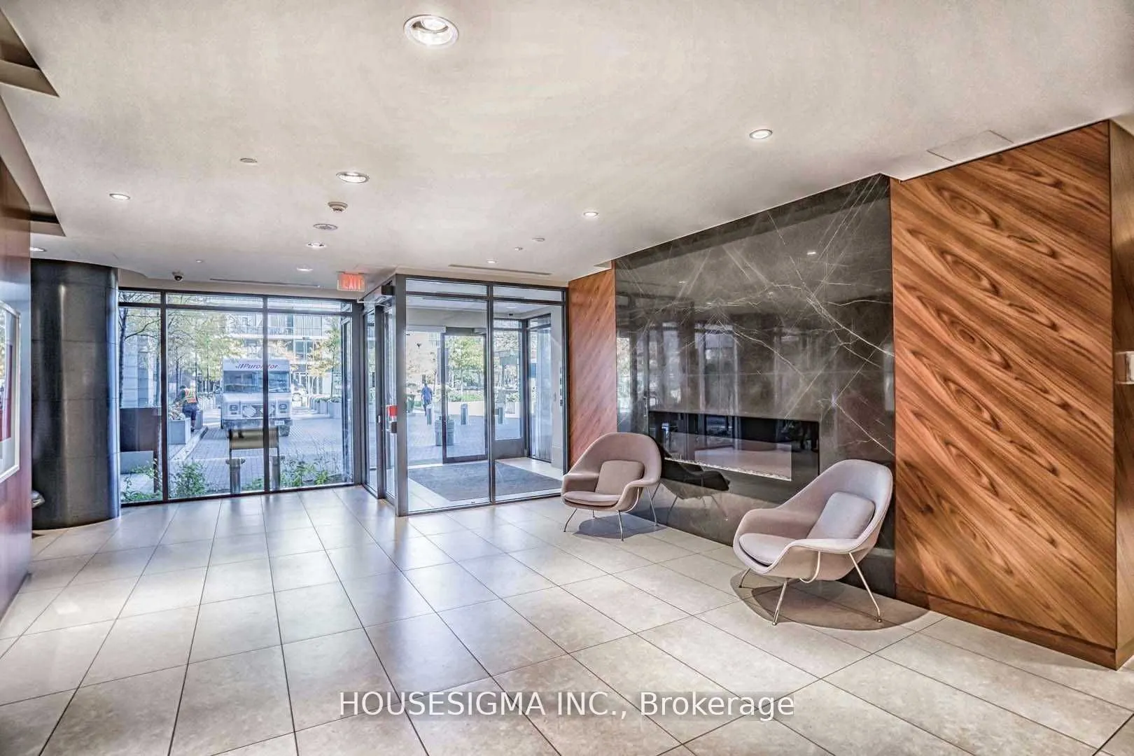 9 Valhalla Inn Road, #1509